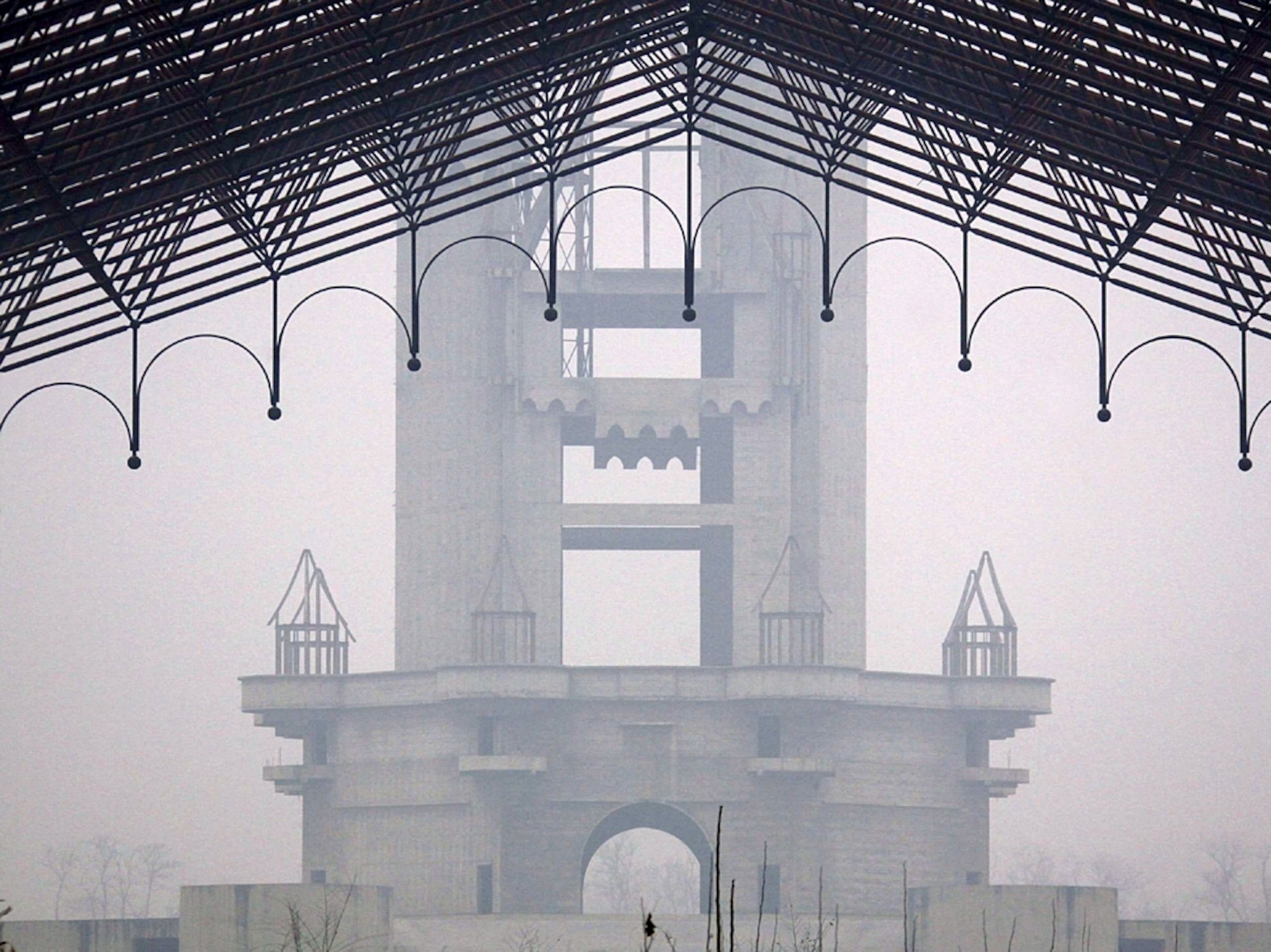 China fake Disneyland picture: unfinished building, for a gallery on Wonderland, an abandoned project to build an amusement park outside of Beijing, China