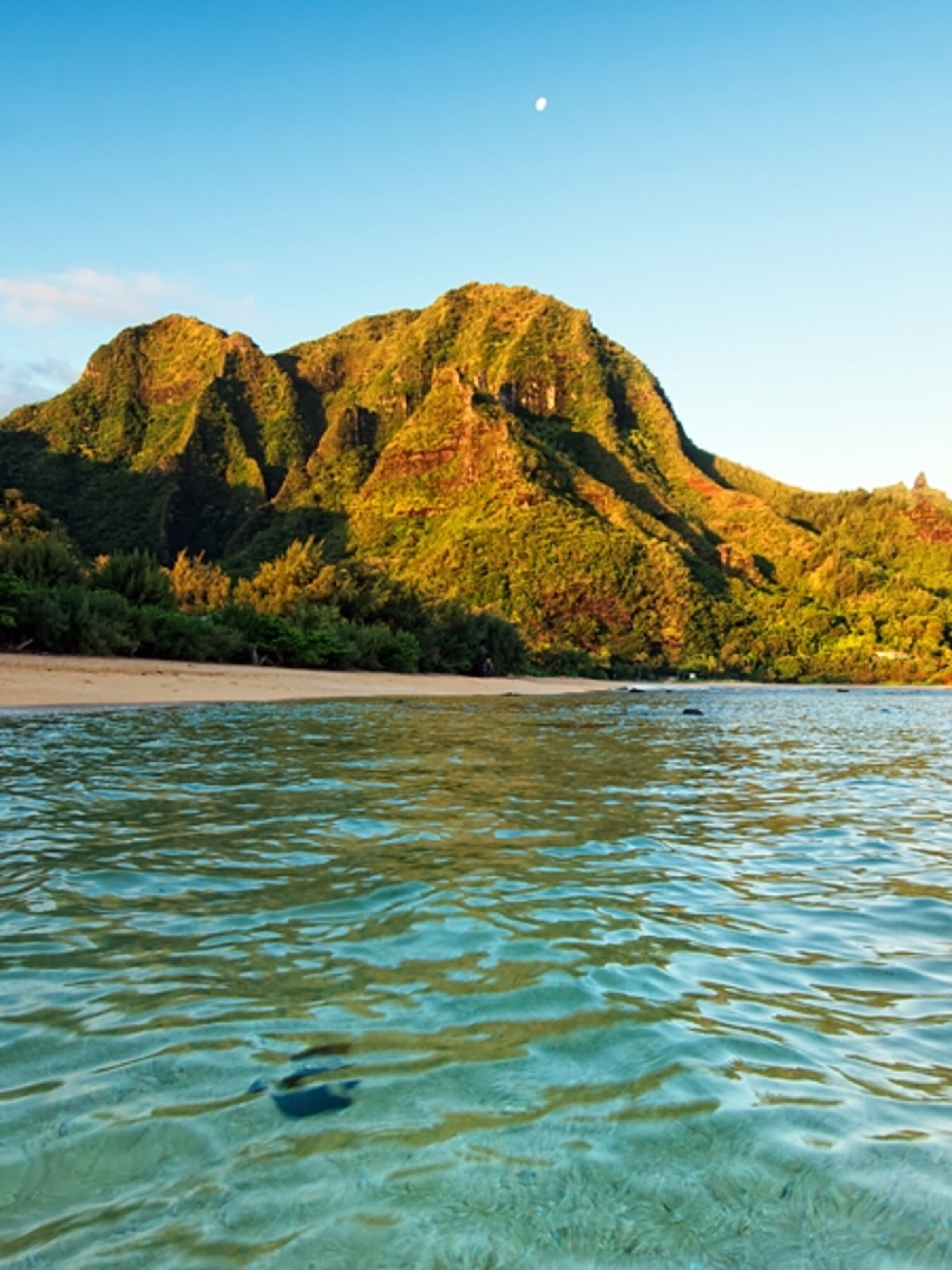 A beautiful sunrise at Tunnels Beach on the north side of the island of Kauai