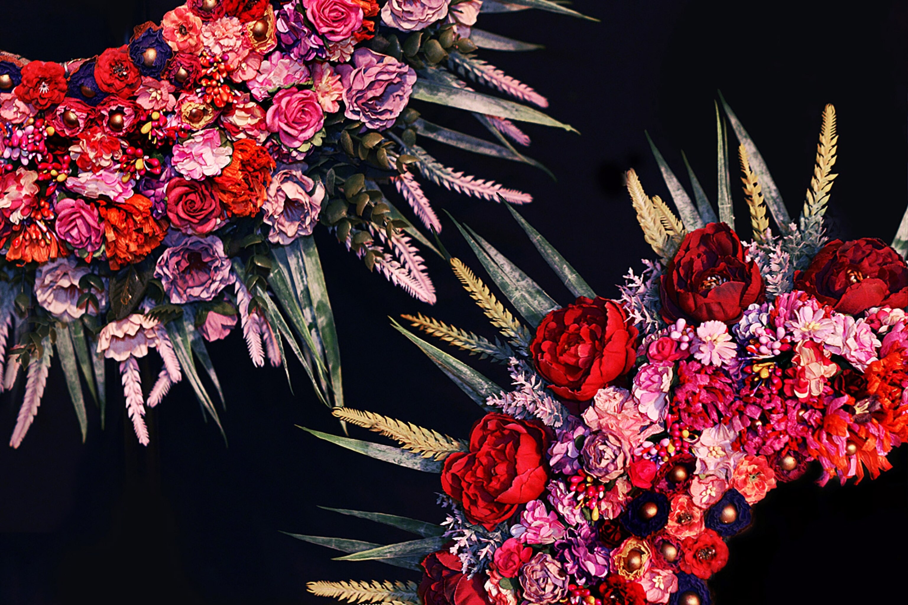 Spectacular Flower Crowns Rule In Ukraine