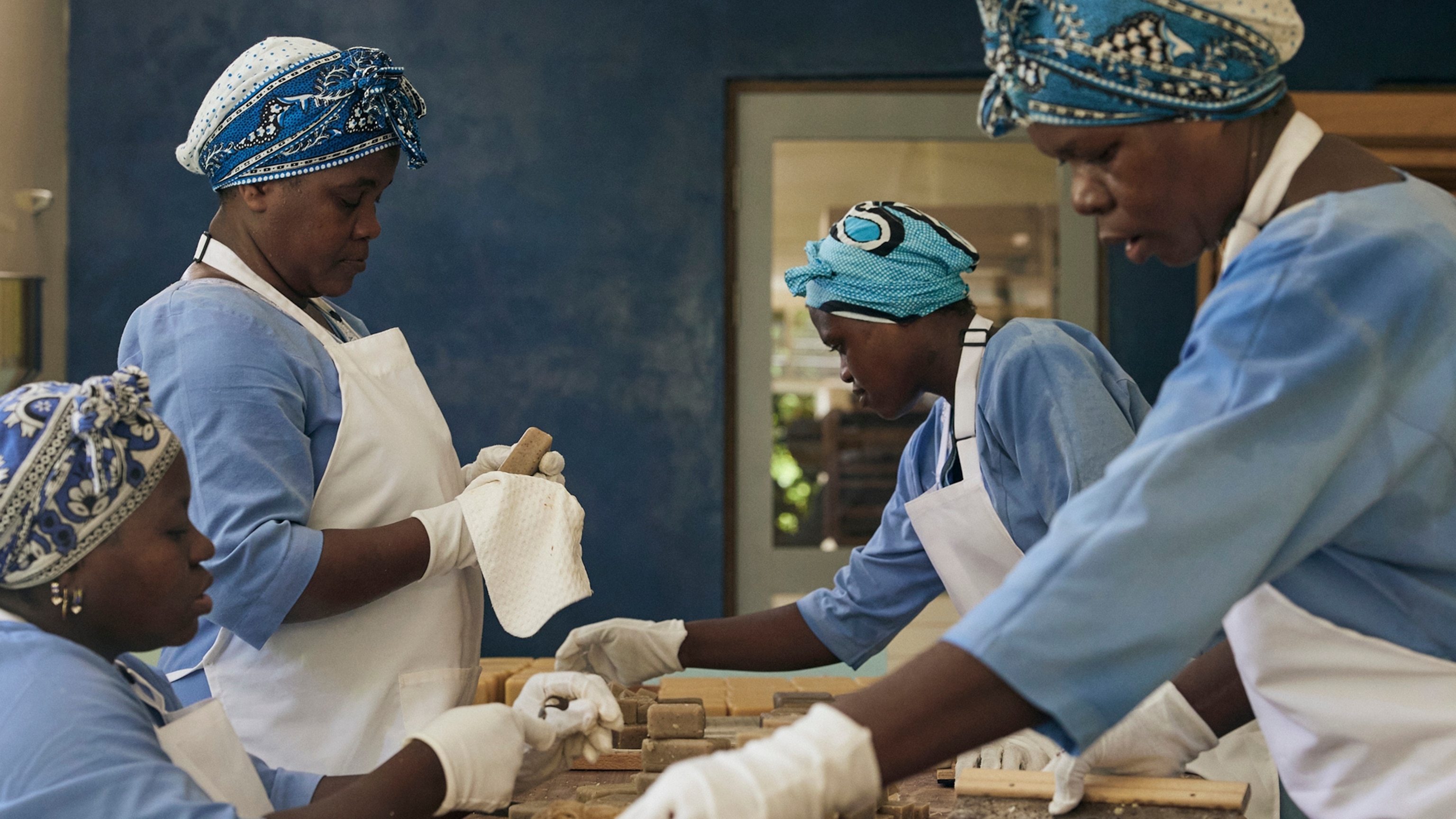Meet the Women Transforming Zanzibar’s Seaweed Industry