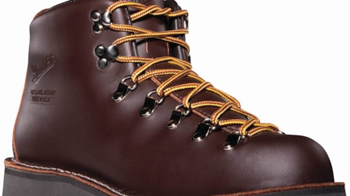 Danner Stumptown Mountain Light Hiking Boot | National Geographic
