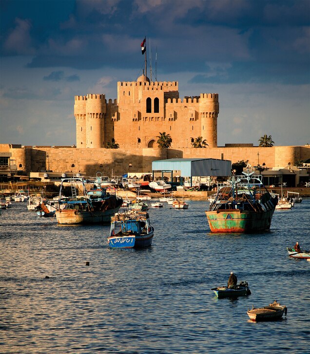 To protect Alexandria from the Ottoman Turks, the Mamluk Egyptian sultan Qaitbay built this defensive stronghold in 1477 in the exact spot where the lighthouse once stood. He used materials from the ancient structure.