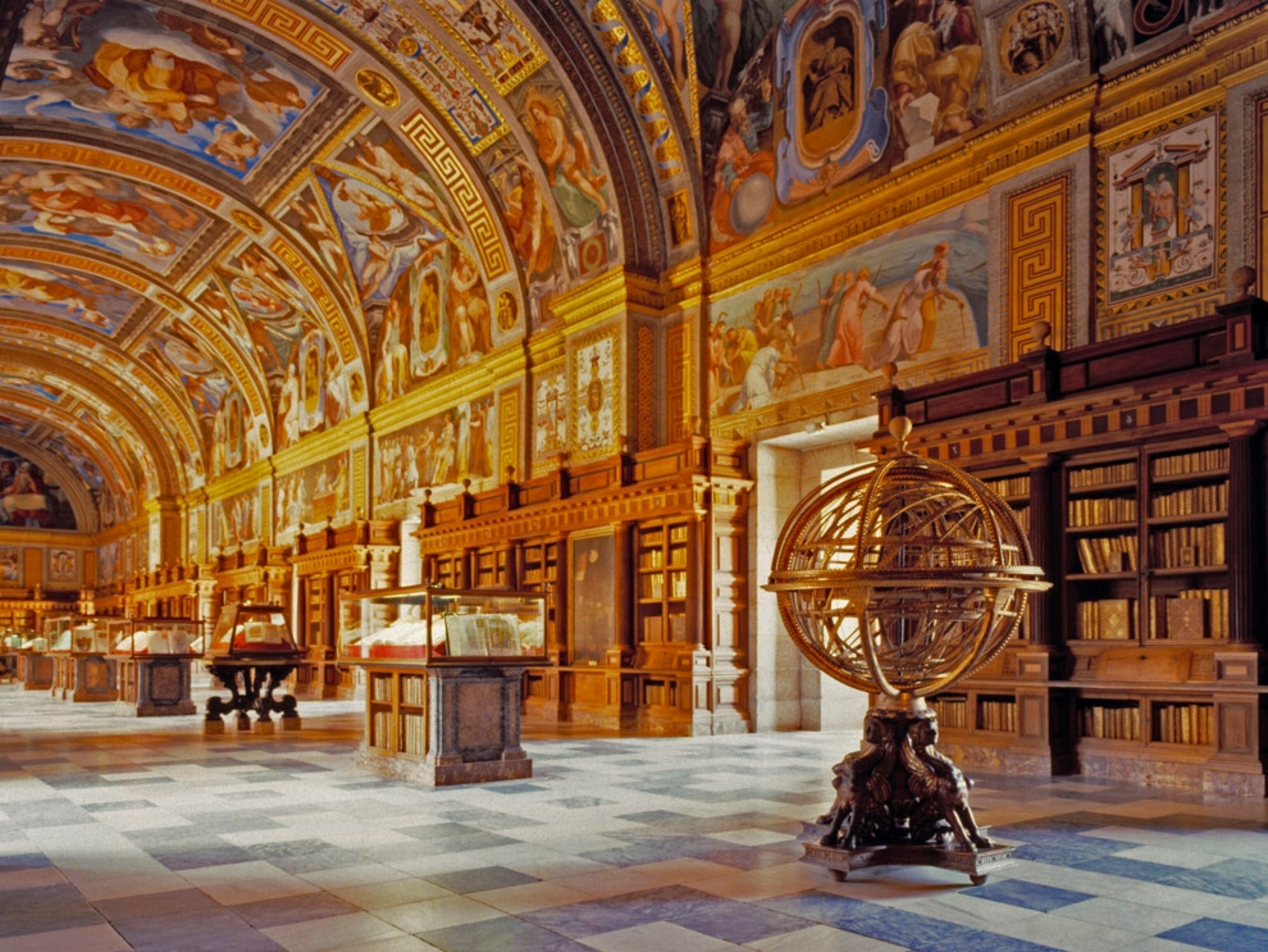 An ornate hall in El Escorial