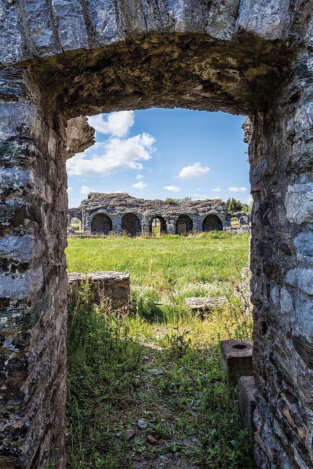 The Roman ruins of Luni stand in northwestern Italy. According to the chronicles, the Vikings raided the city in 860 after mistaking it for Rome. Despite the Northmen&rsquo;s raid, Luni continued to flourish in the medieval period.
