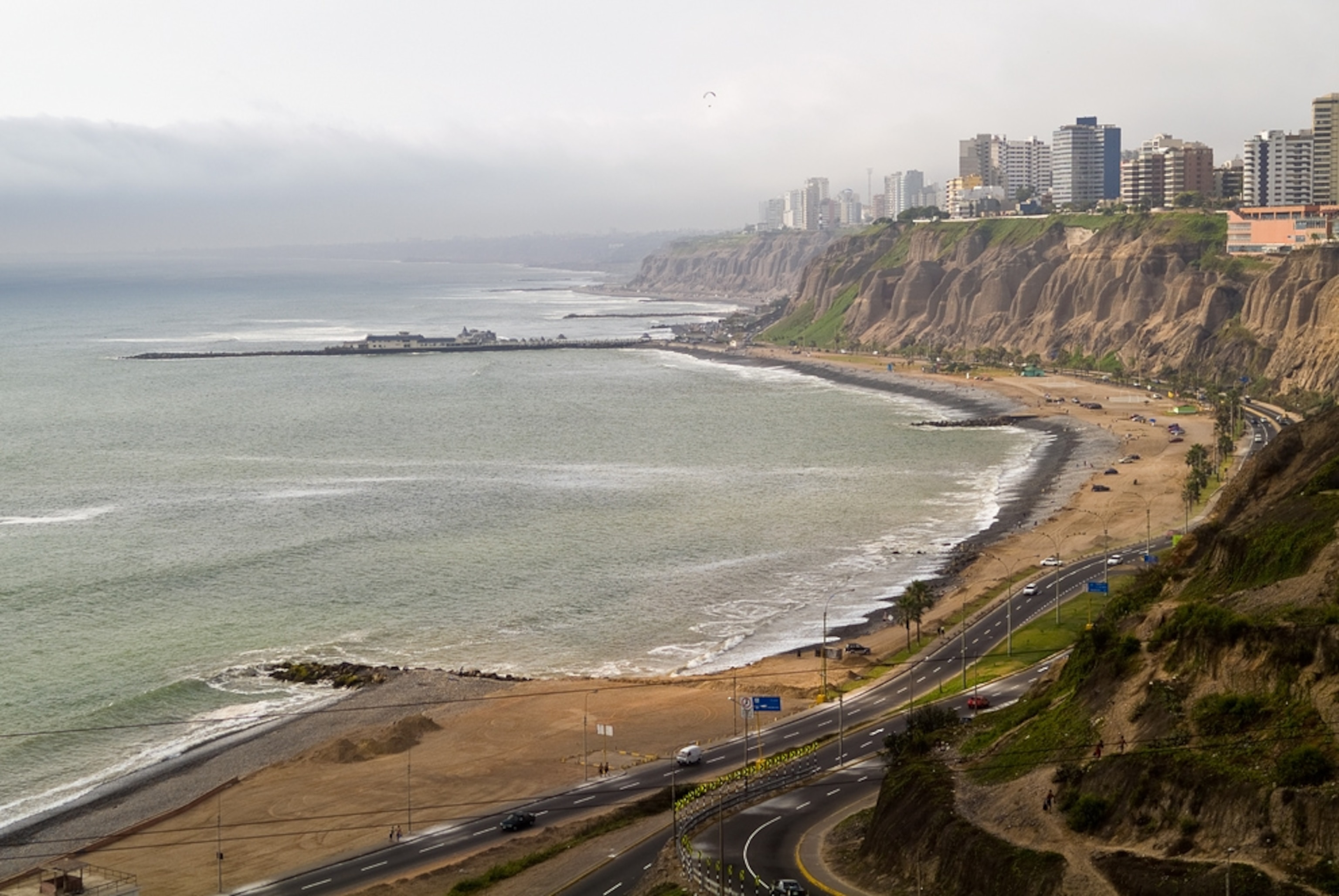 Tsunami gallery picture: Lima, Peru, beach