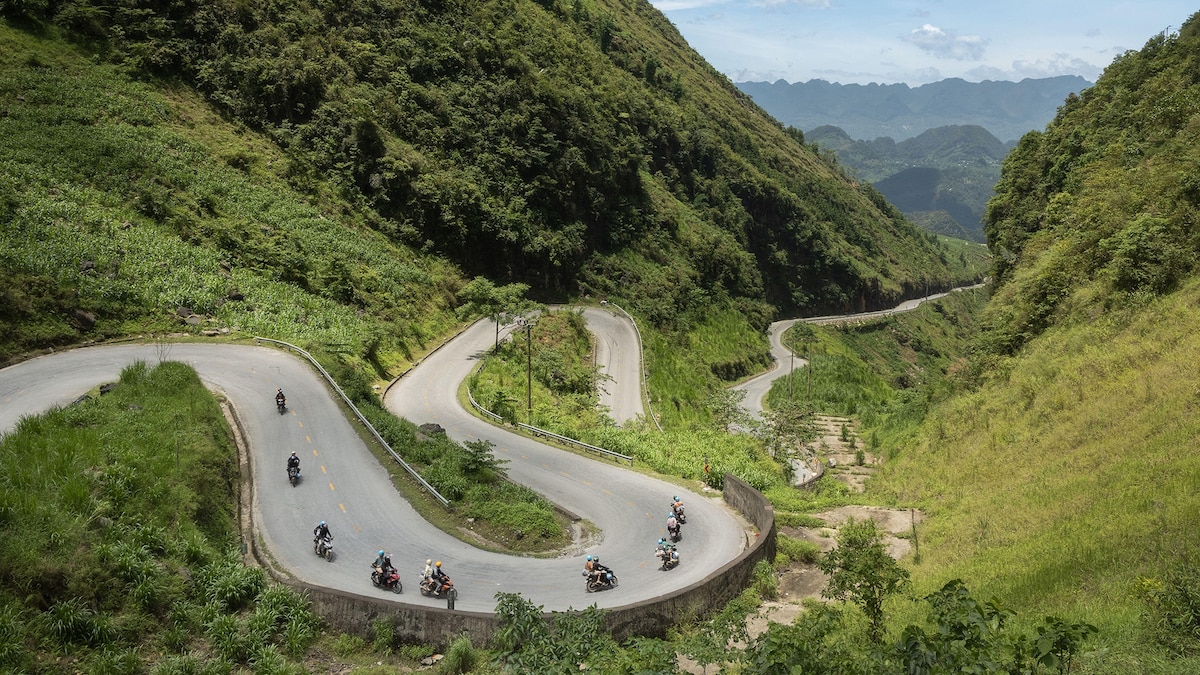 I took a ride on the most dangerous road in Vietnam
