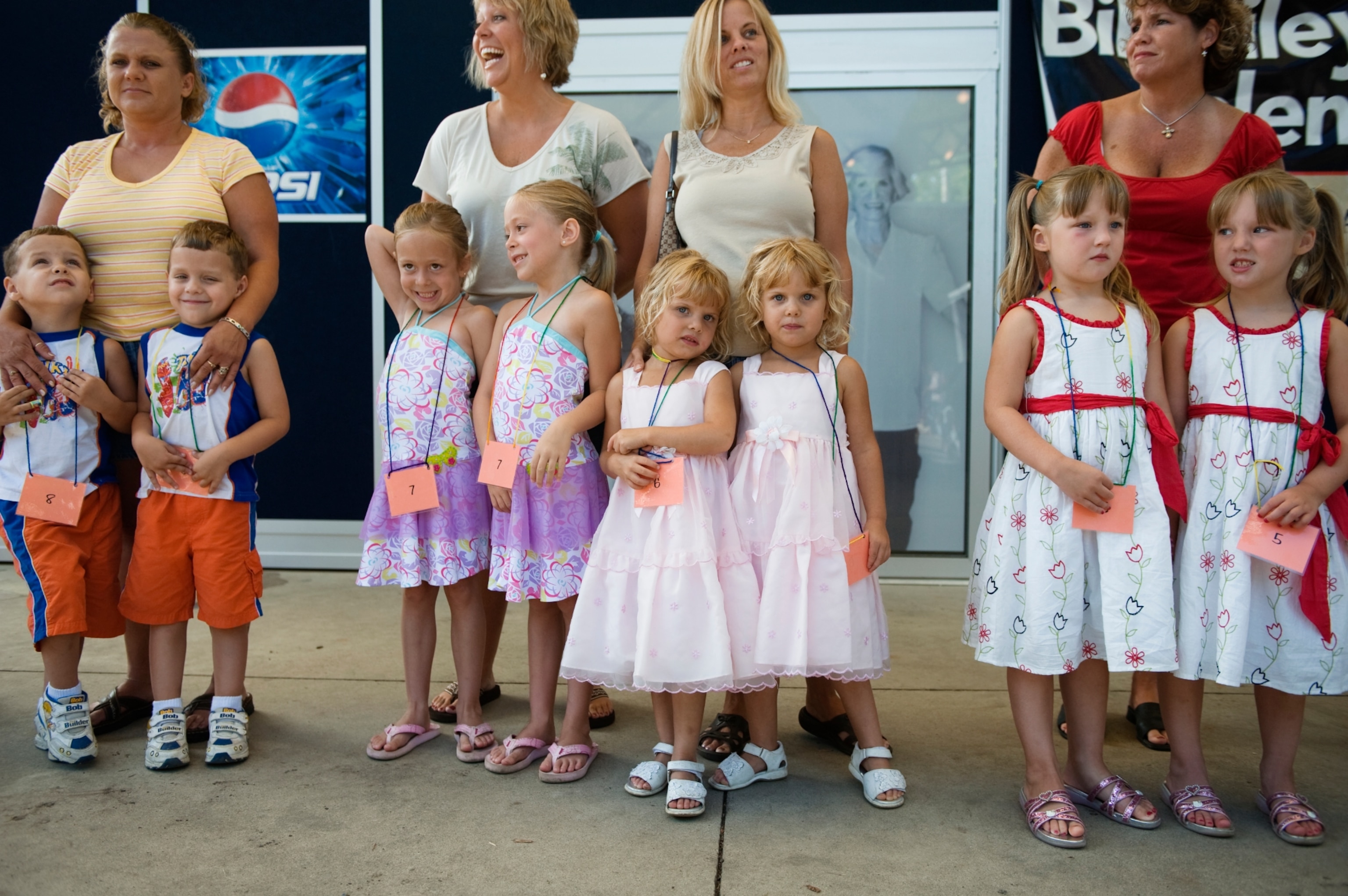 4 sets of twins at a state fair