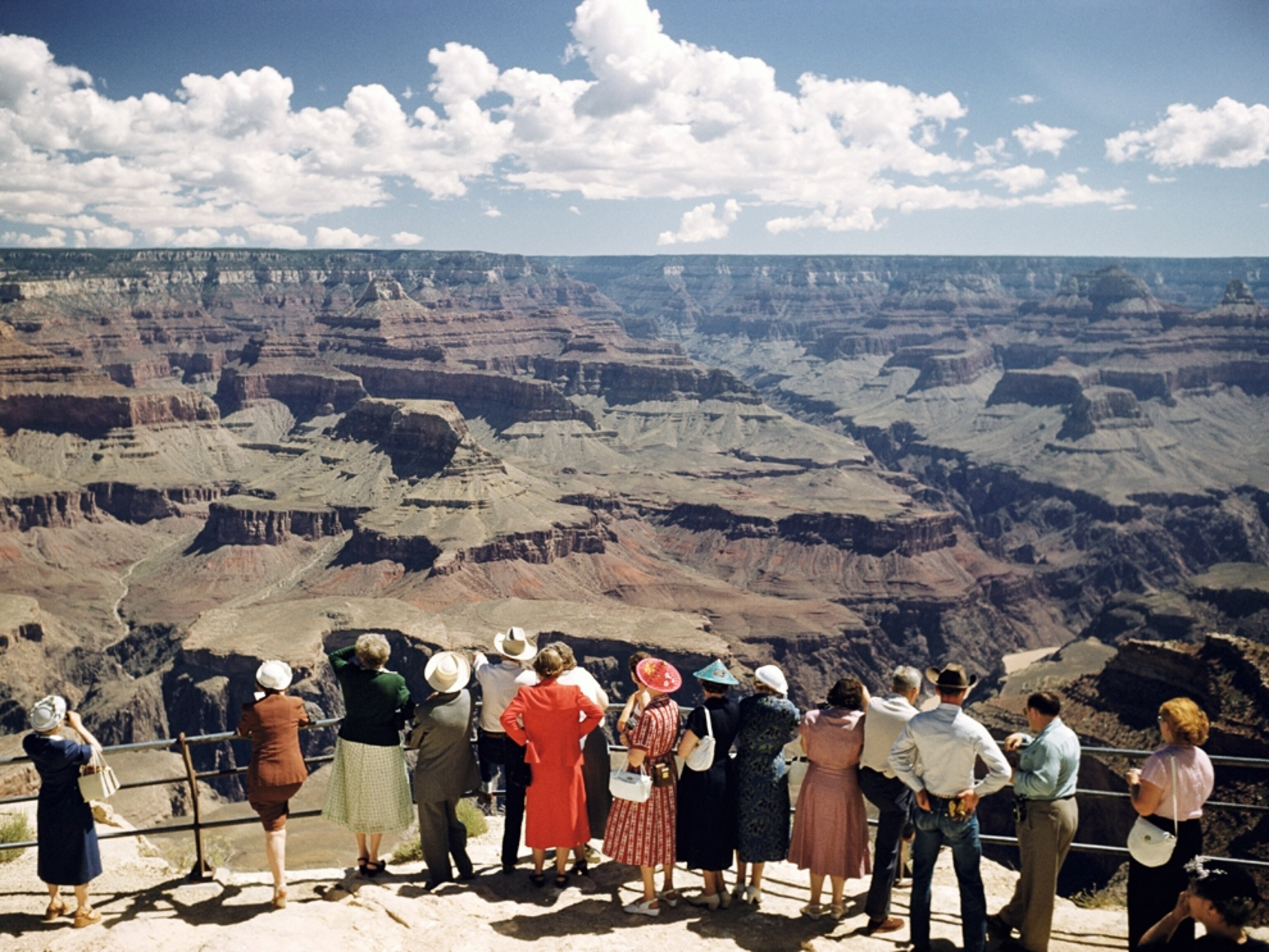 People viewing the Grand Canyon