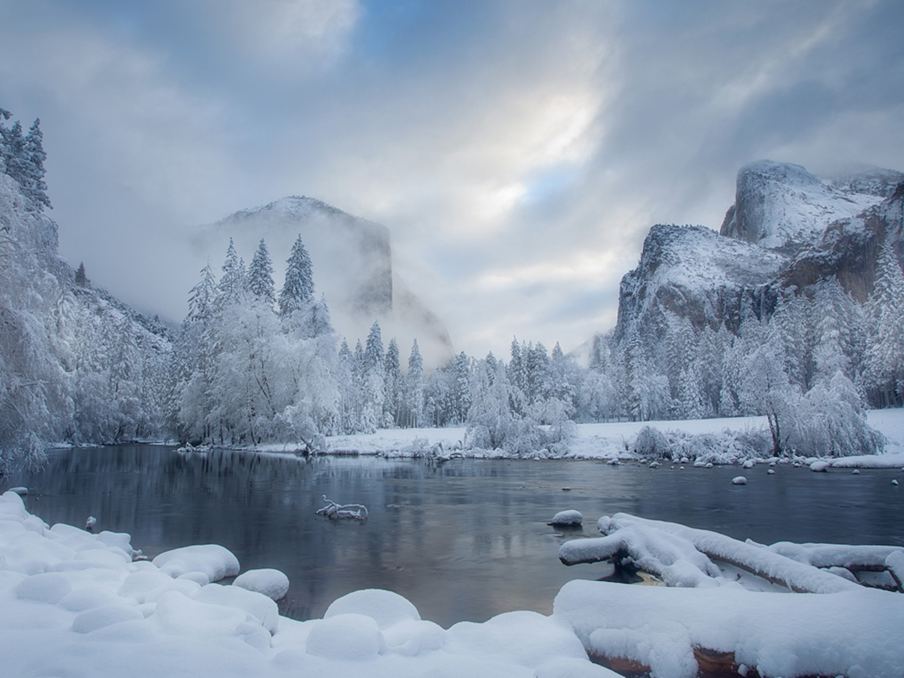 The Yosemite valley after about 12 inches of fresh snow.