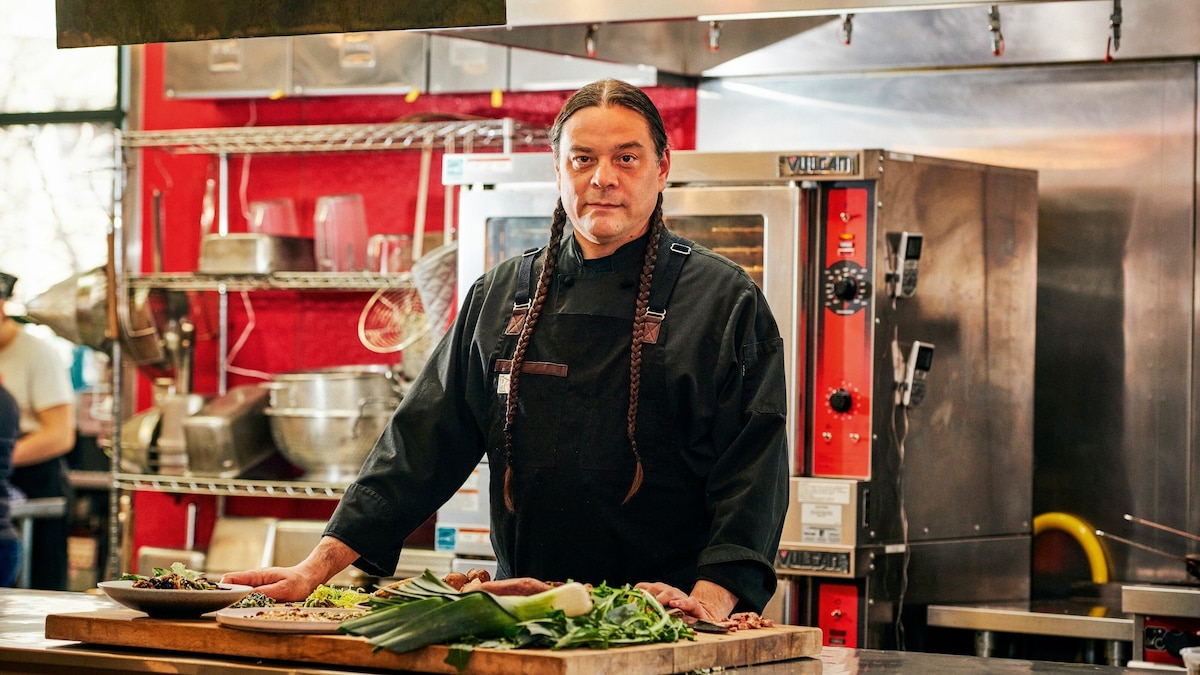 The pioneer: how chef Sean Sherman is shining a light on Native American  cuisine | National Geographic, image size:1200x675