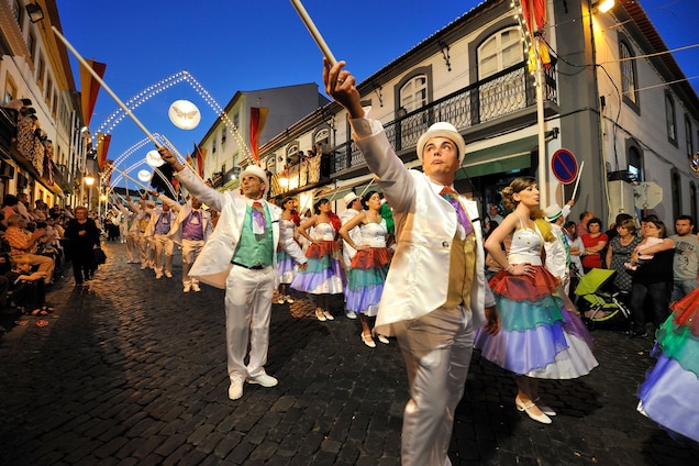 parade-festival-terceira-azores-portugal