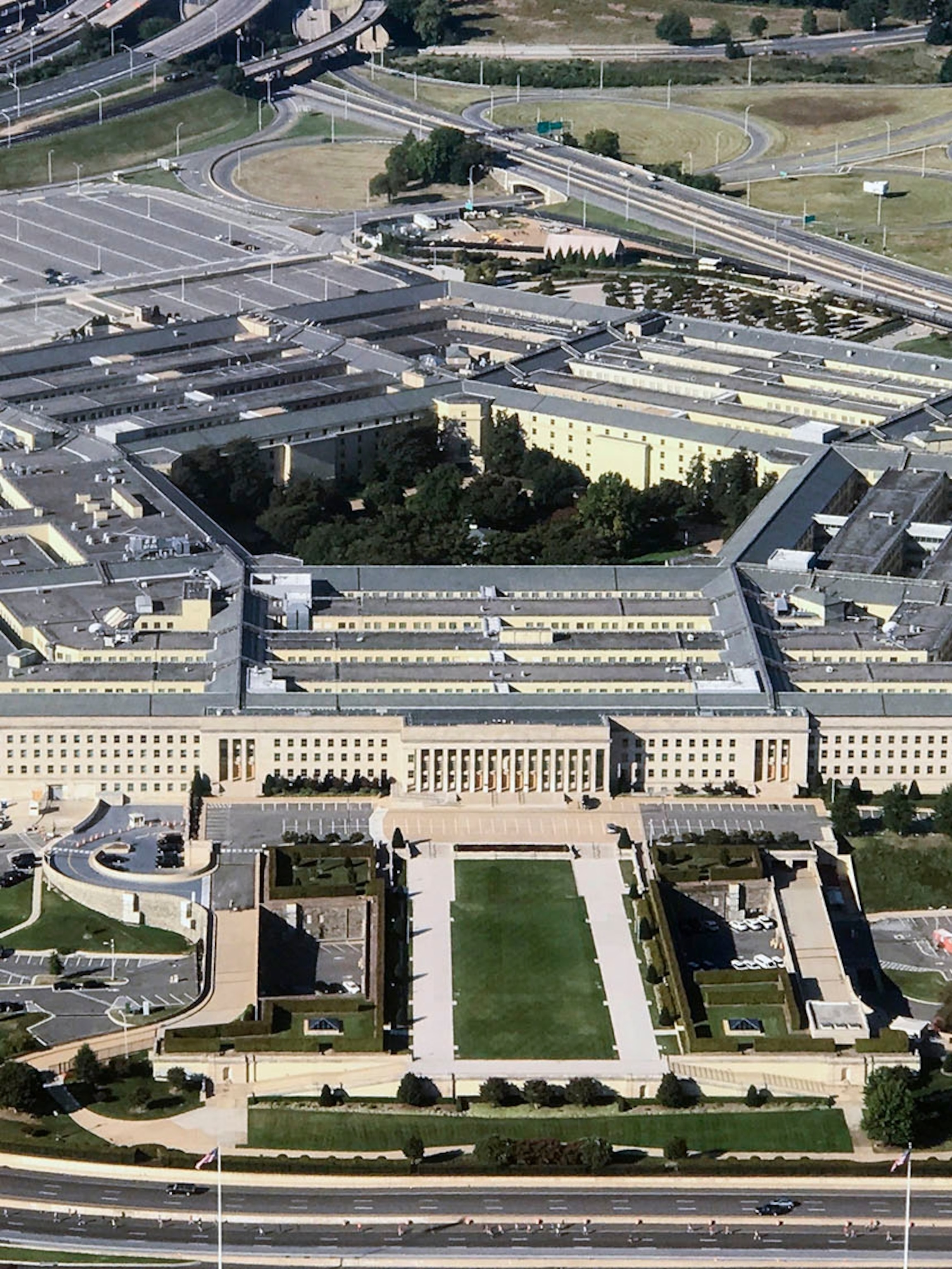 Beyond The Pentagon 60 Years Of Ufo Searches Funded By The United States