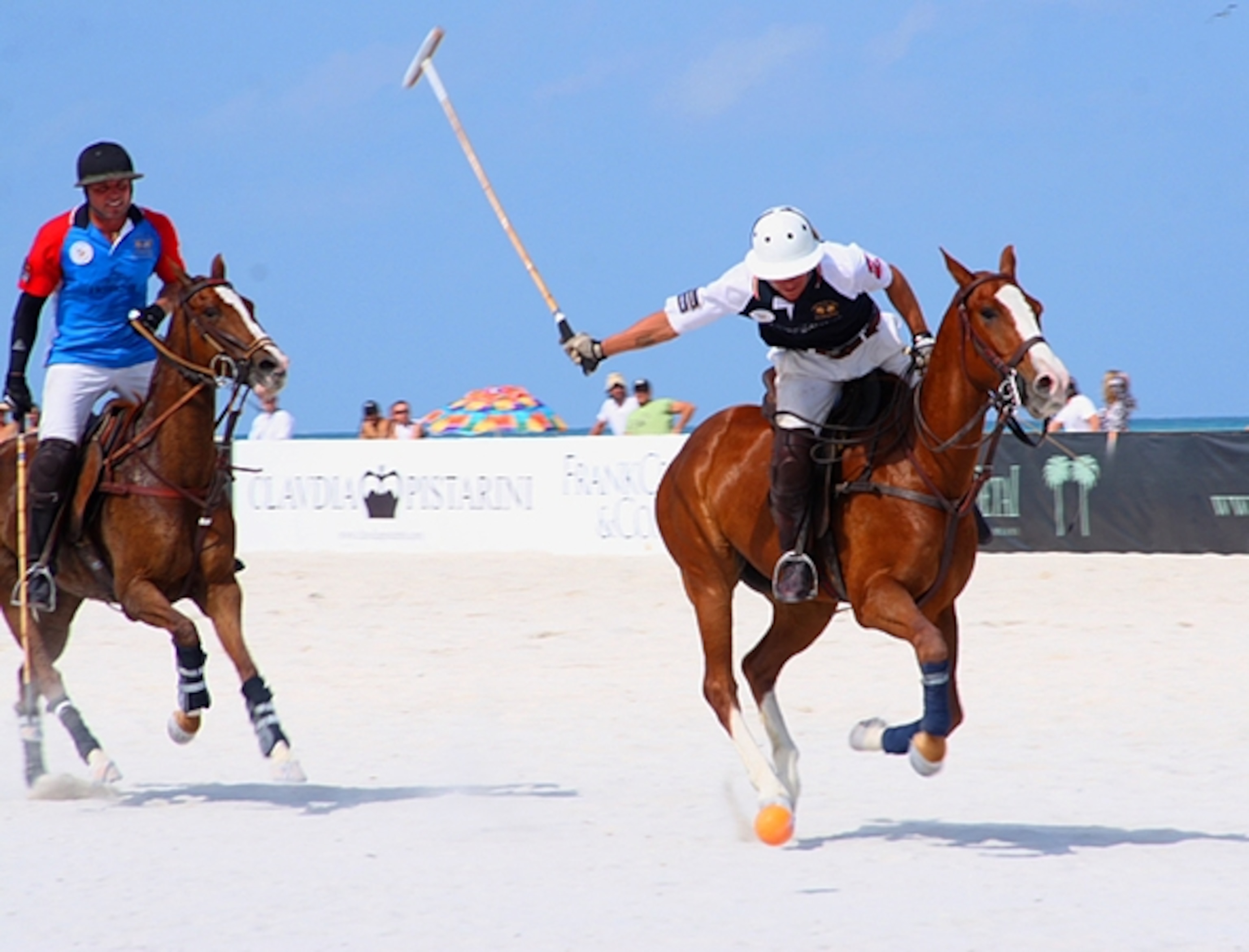 Competitors vie at the Miami Beach Polo World Cup (Photograph by wmiami, Photoree)
