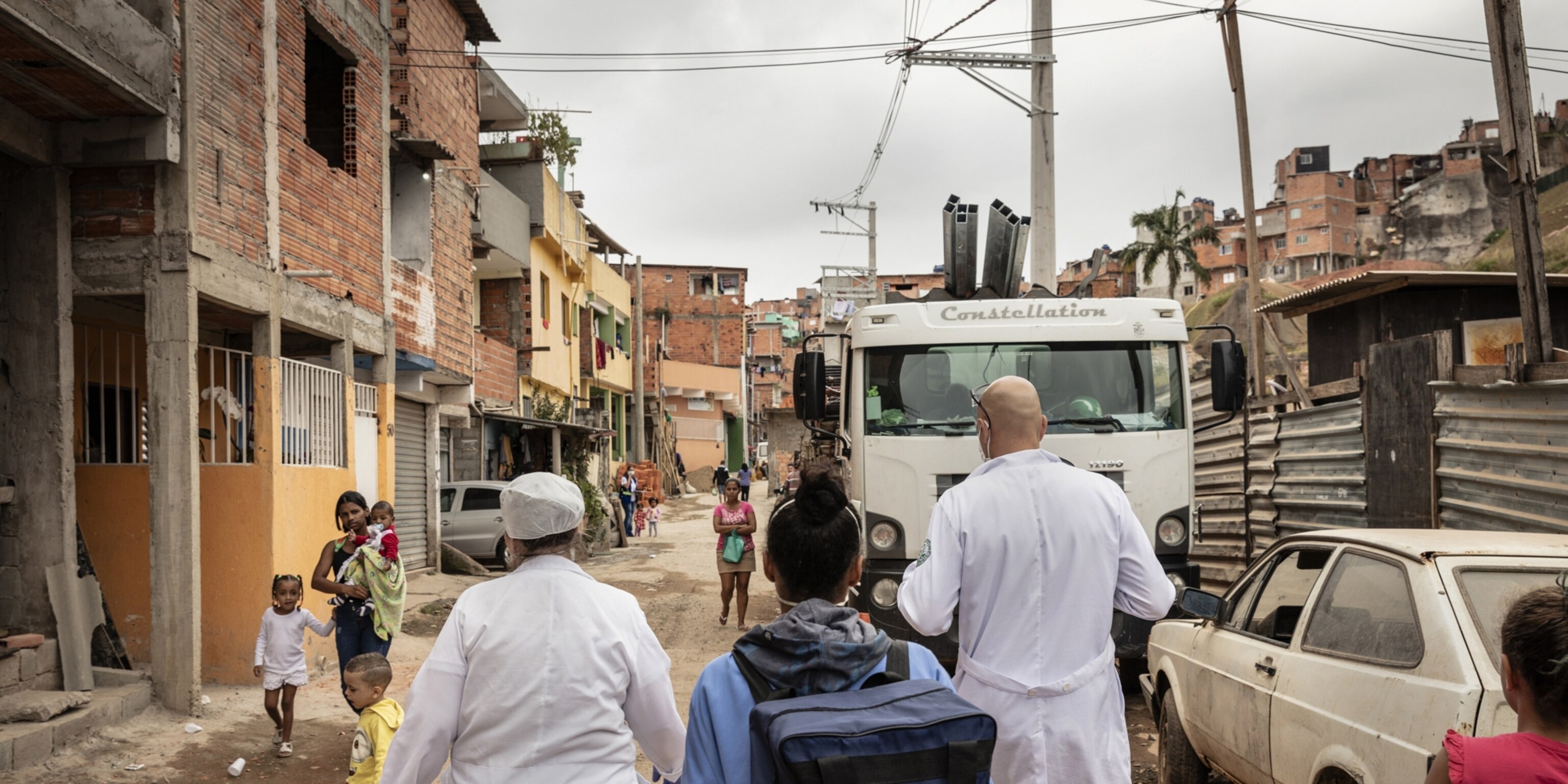 Sao Paulo S Favelas Are Running Out Of Food These Women Are Stepping In