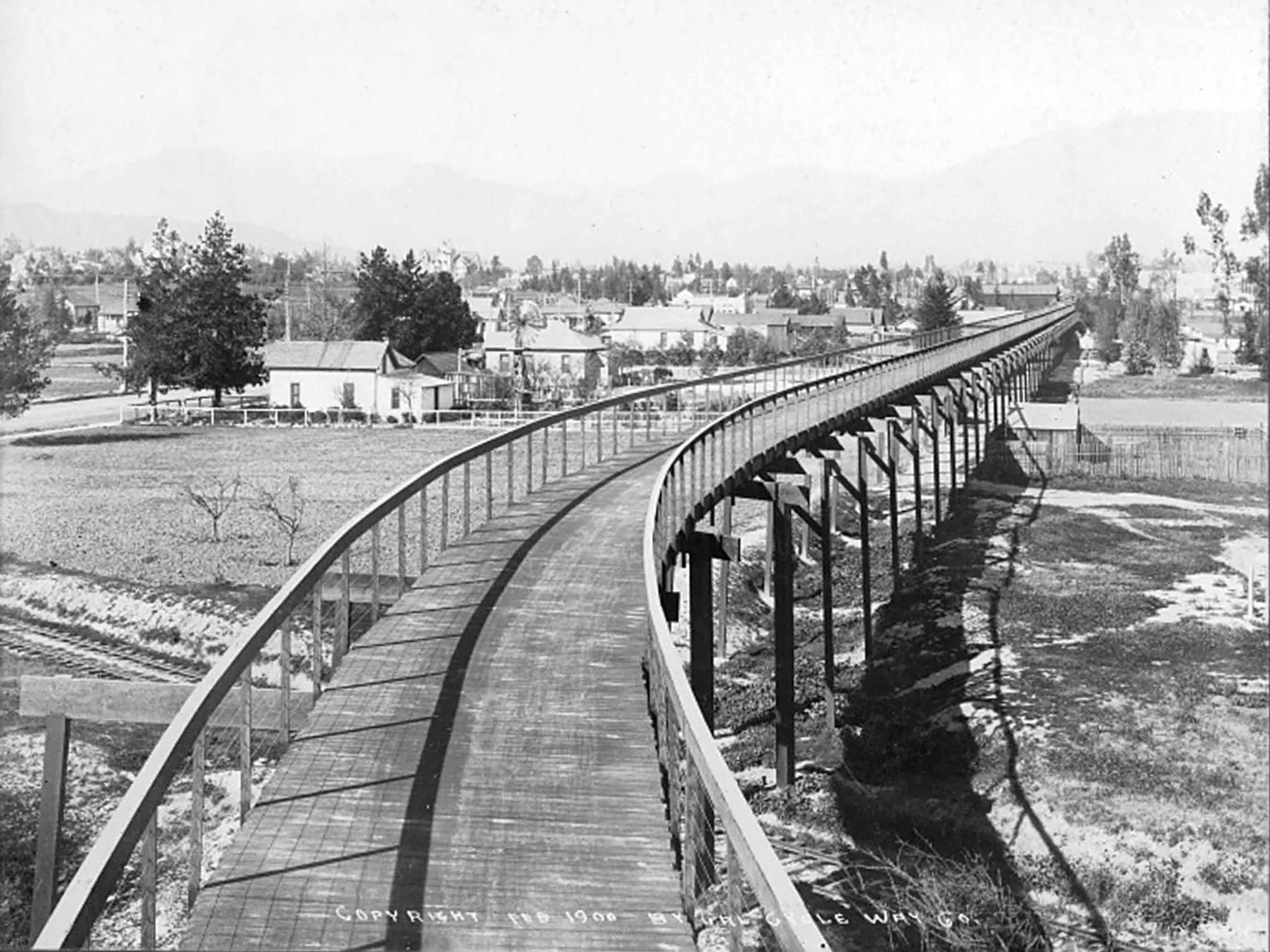 elevated bike path in 1900
