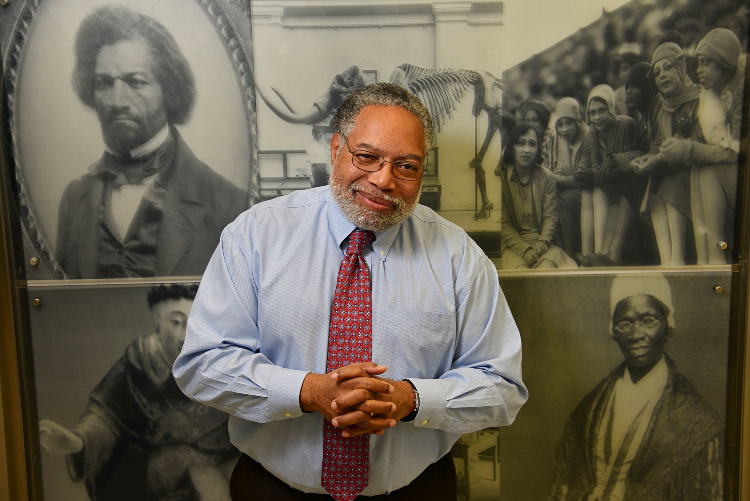 Lonnie Bunch