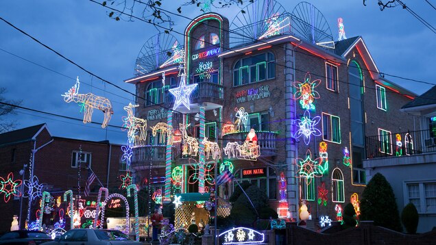 4 Quick Tips For Photographing Christmas Lights