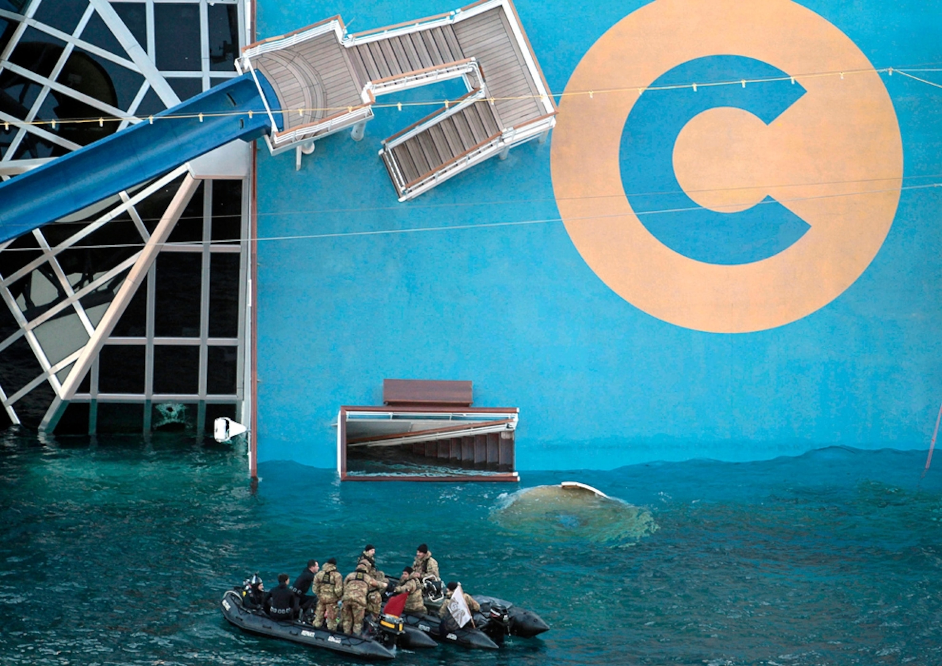 Costa Concordia picture: for Best Pictures of January photo gallery