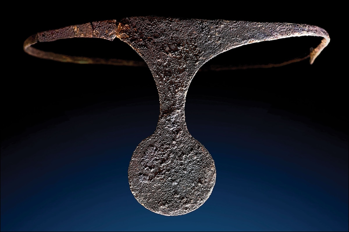 01-bronze-age-diadem.jpg?w=1200