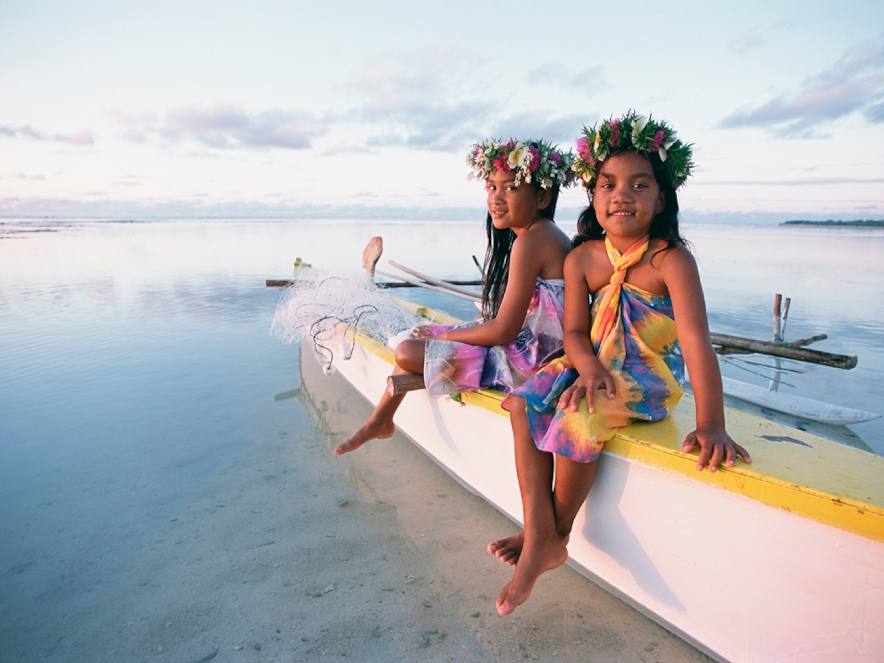 Cook Islands girls boat