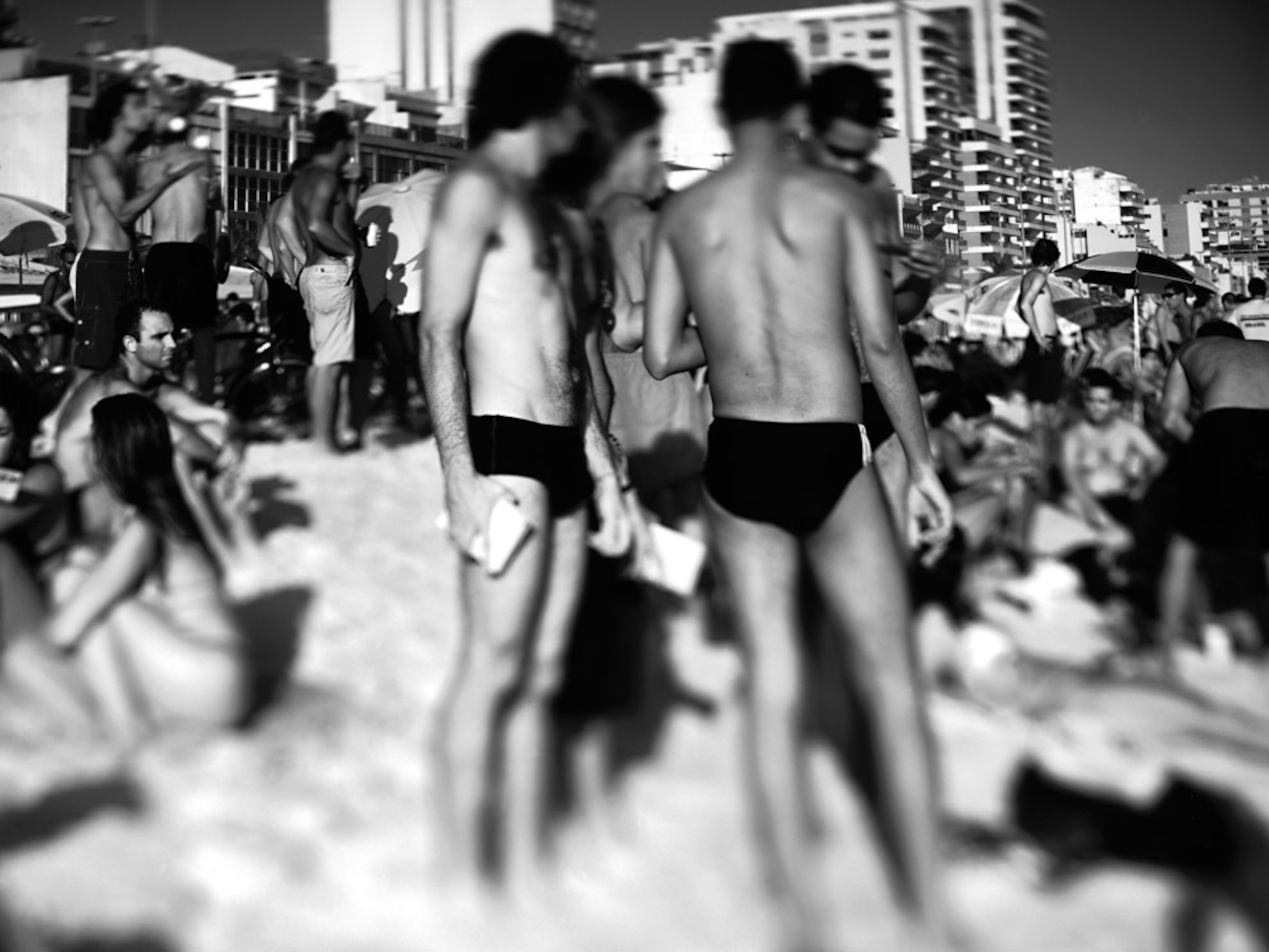 Posto 9 on Ipanema beach