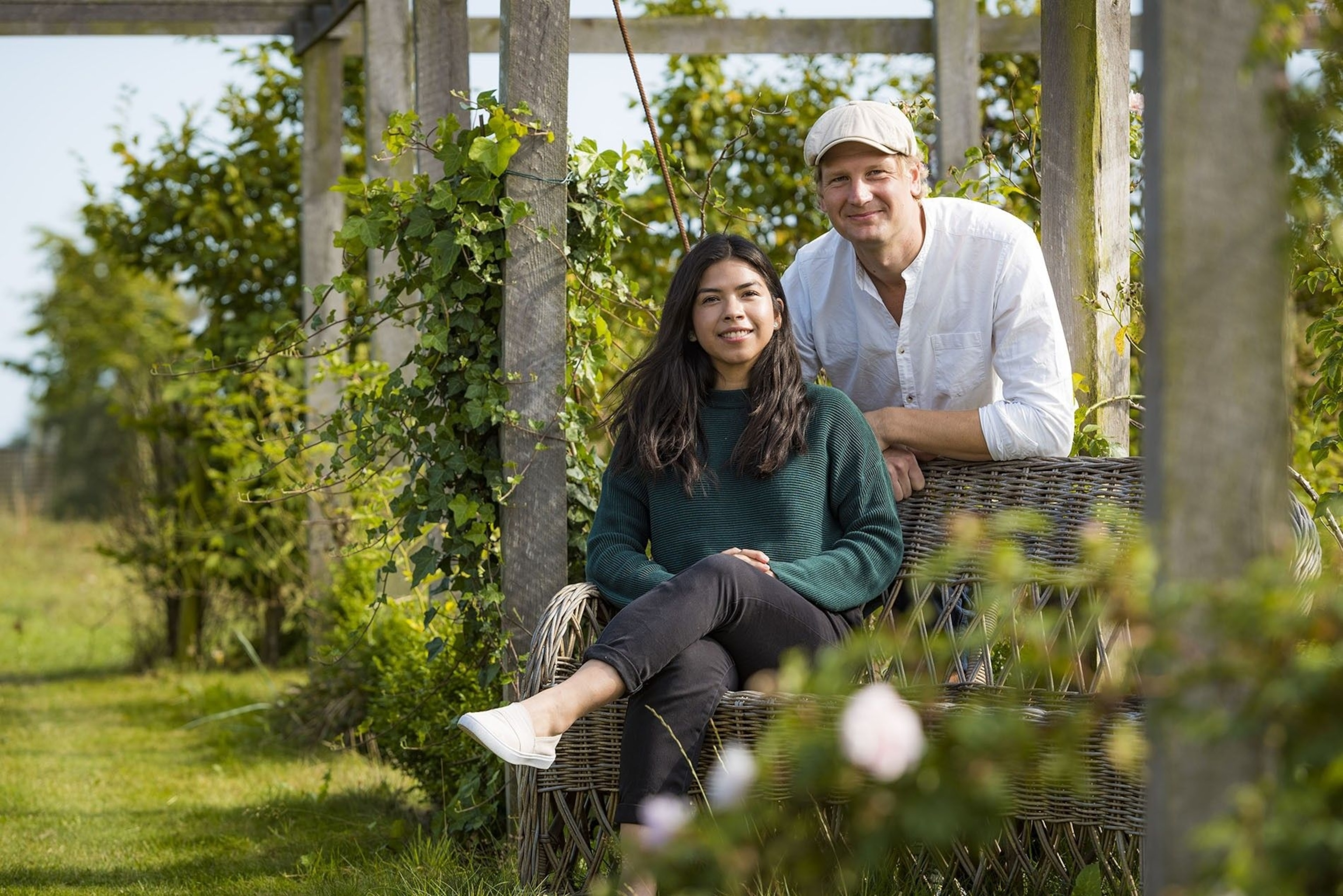 Jon and Giovanna Lindberg are the couple behind Jord & Bord Örnahusen, a restaurant whose dishes feature ingredients taken from its garden.