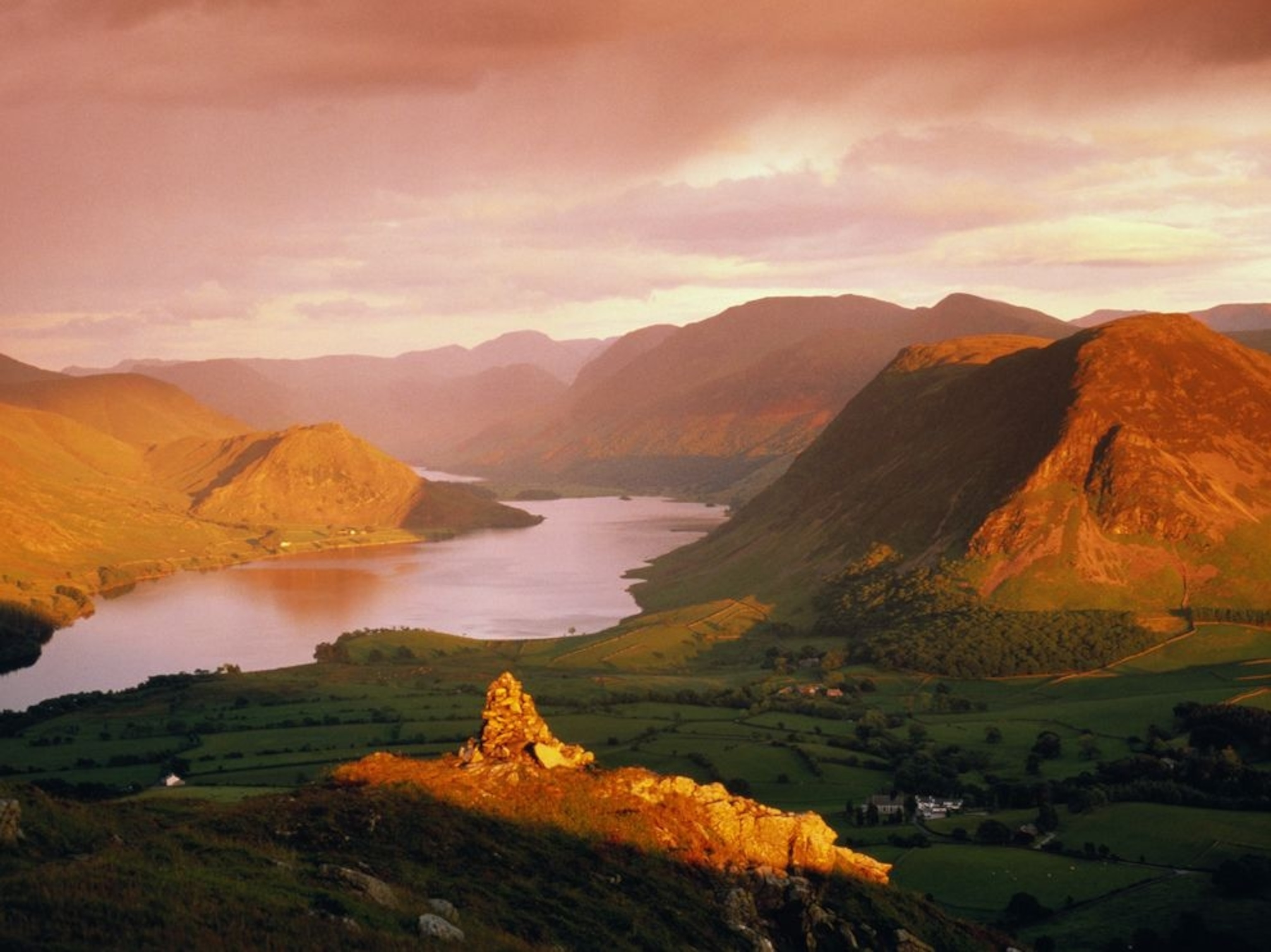 a sunset over the British Isles
