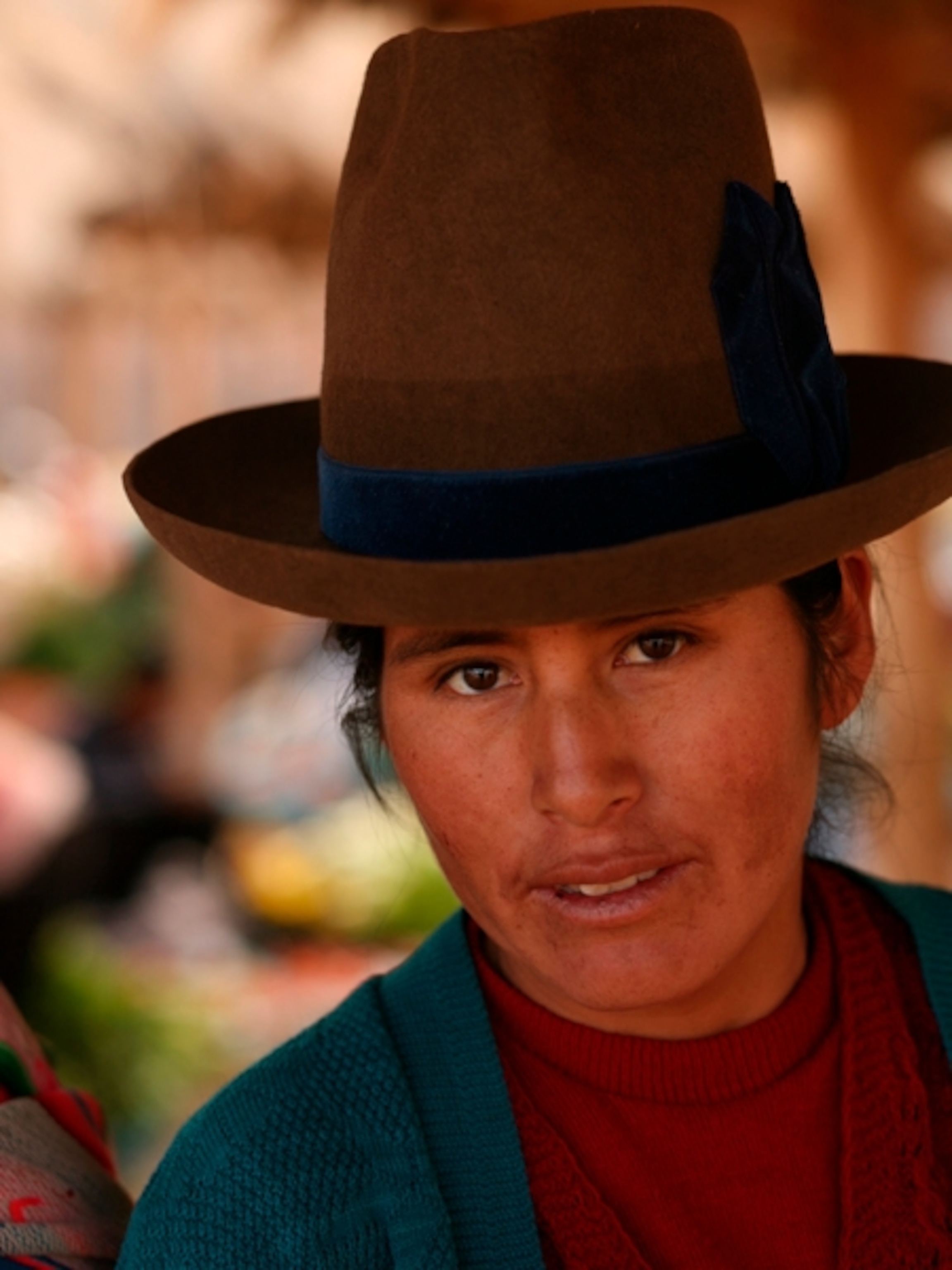 Photo: man with braid at market at Chinchero .