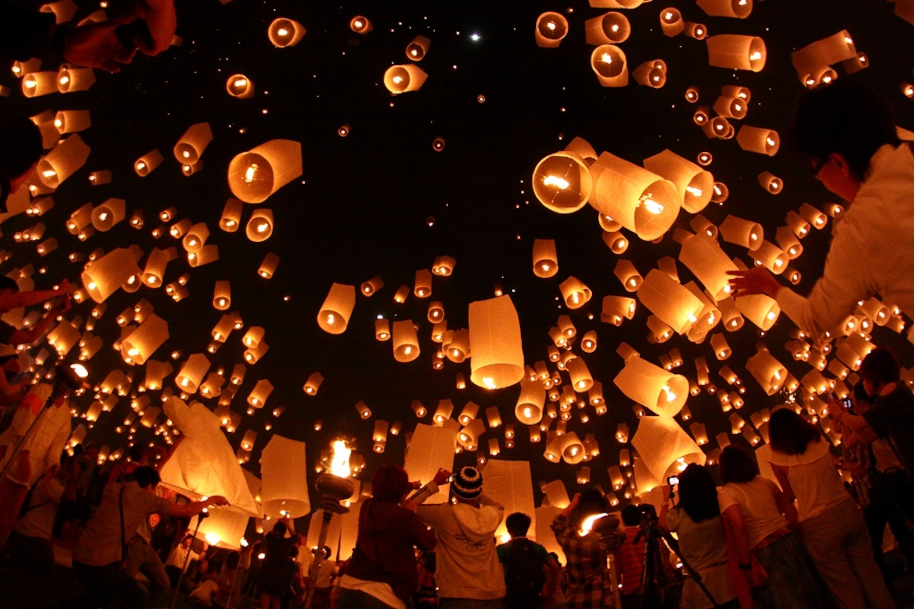 Floating-lanterns picture: World Photography Awards picture -- After Dark winner, open category
