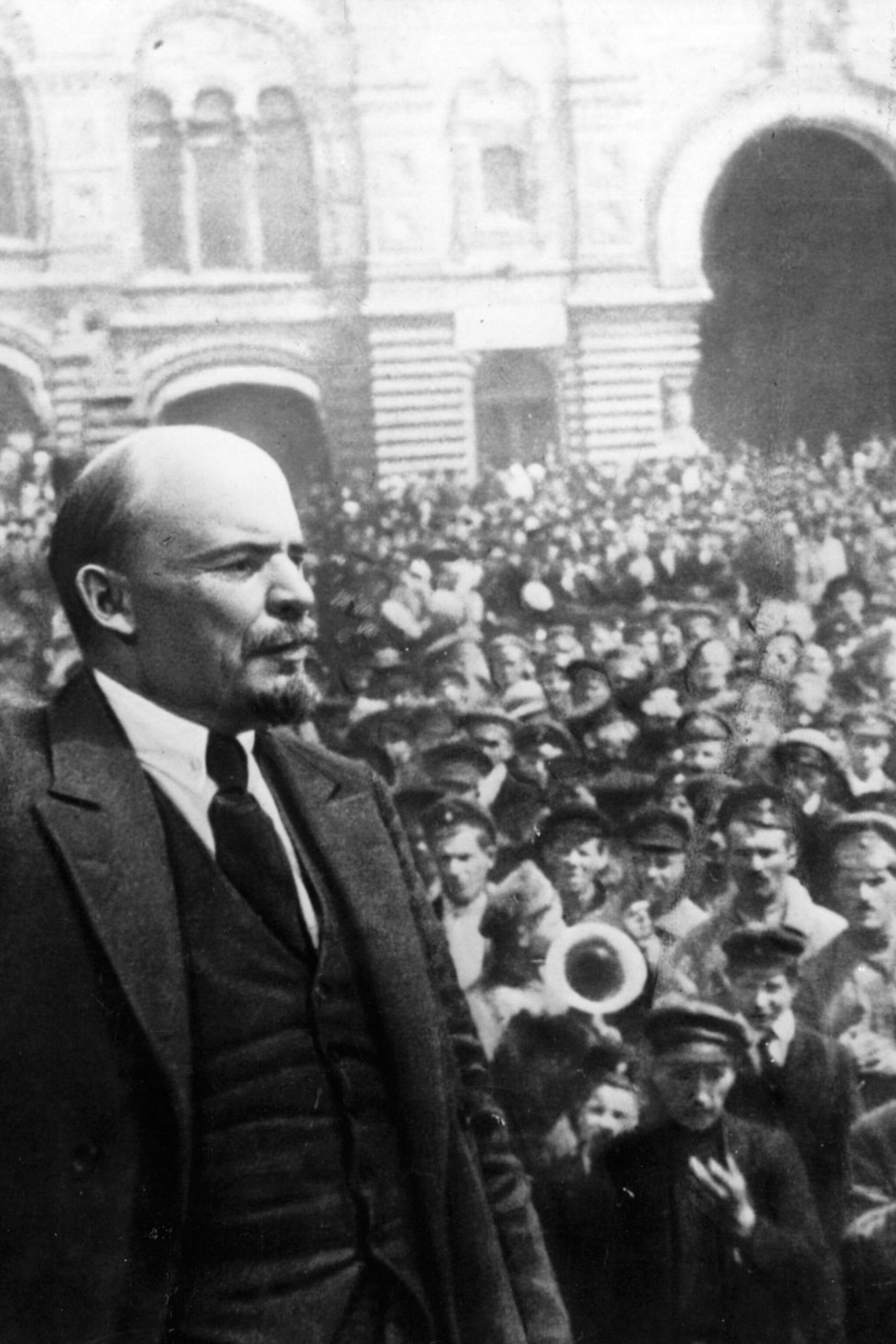 How Lenin S Red Terror Set A Macabre Course For The Soviet Union
