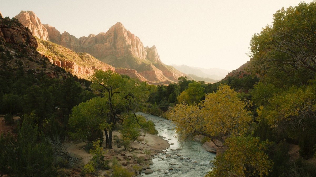 Where to go stargazing and glamping in southern Utah