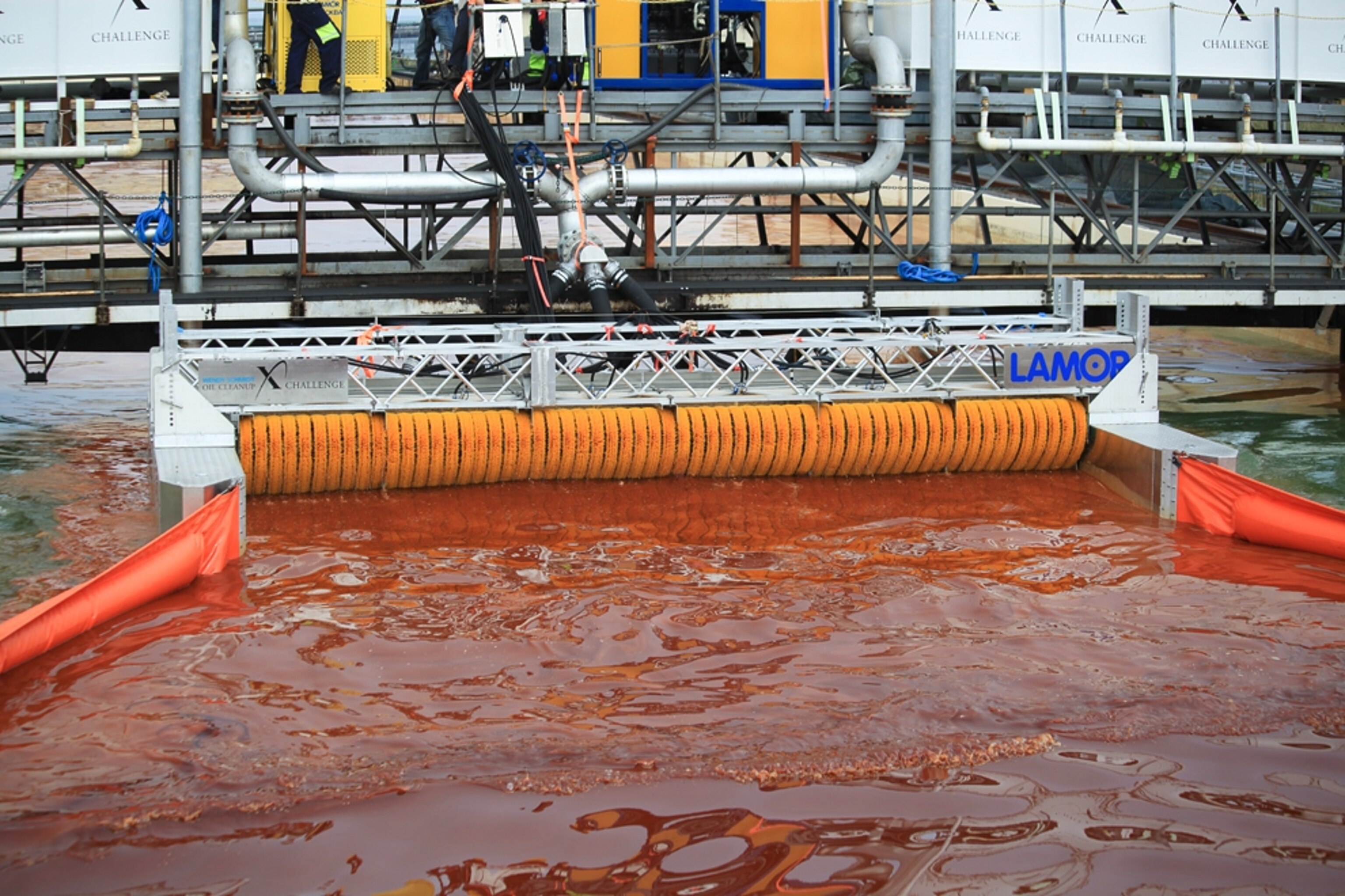 Pictures X PRIZE Oil Cleanup X CHALLENGE