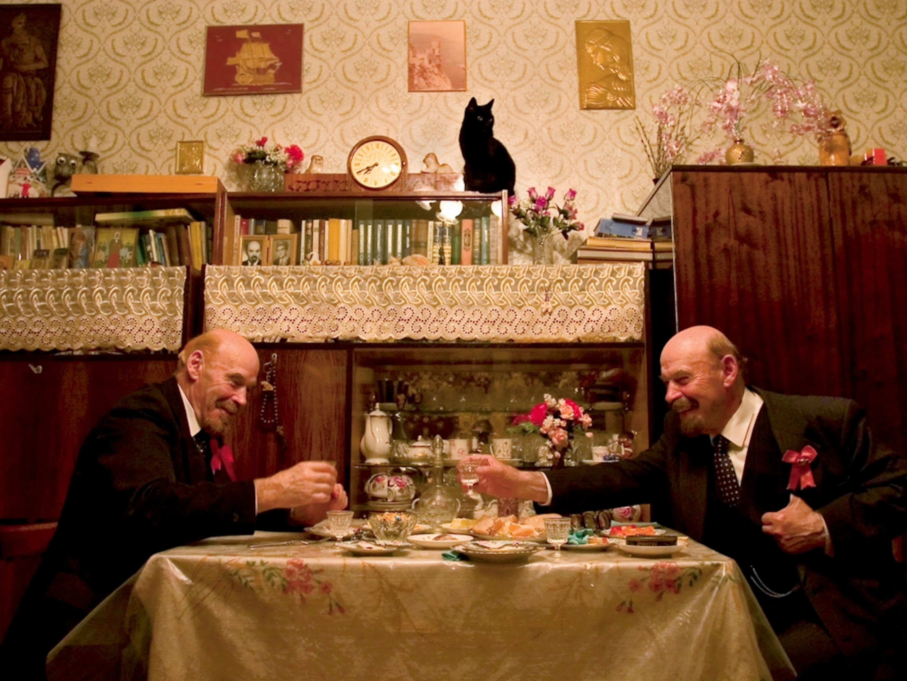 Twin Lenin look-alike brothers