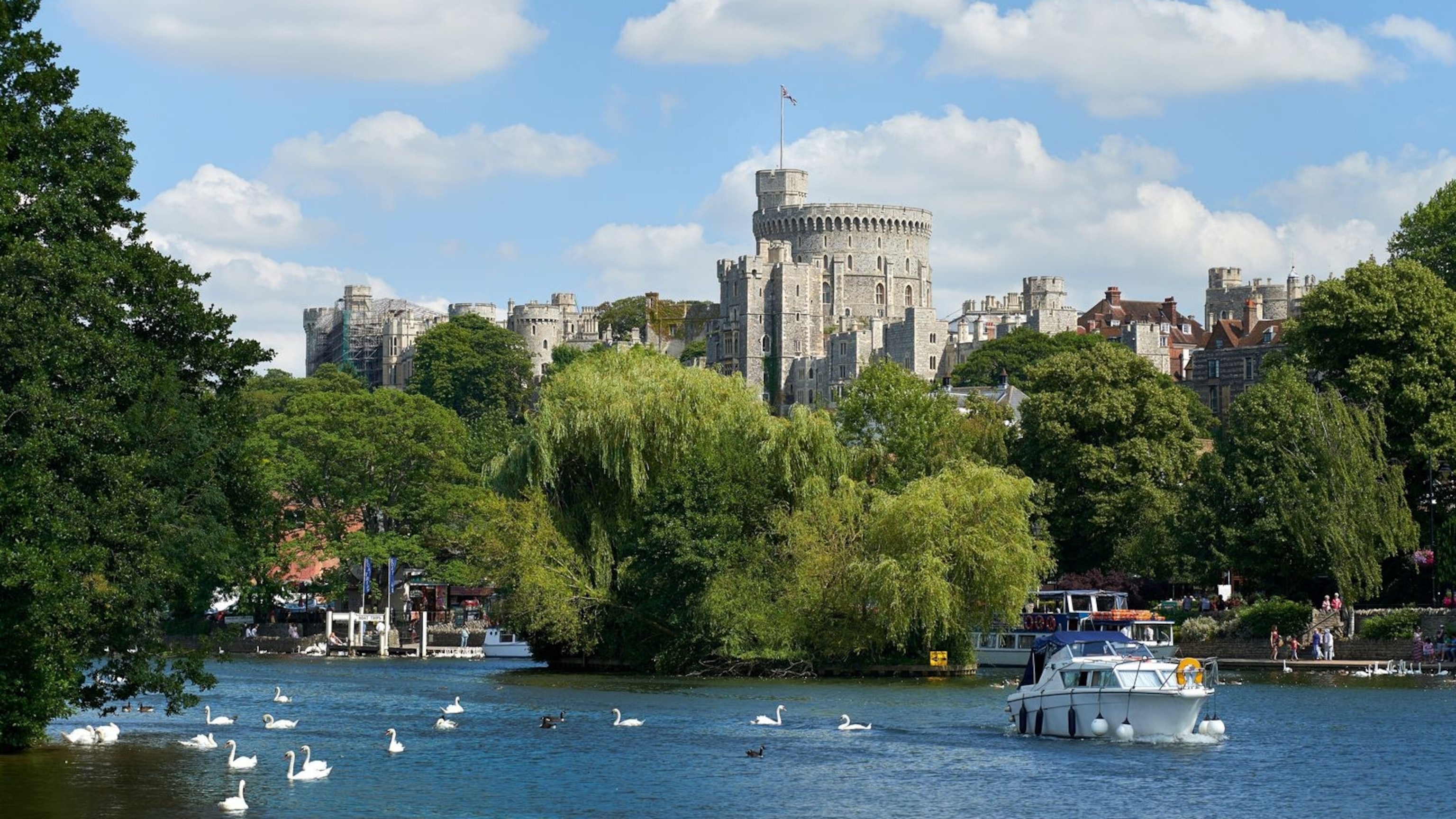 What to do in Windsor, from regal attractions to riverside walks