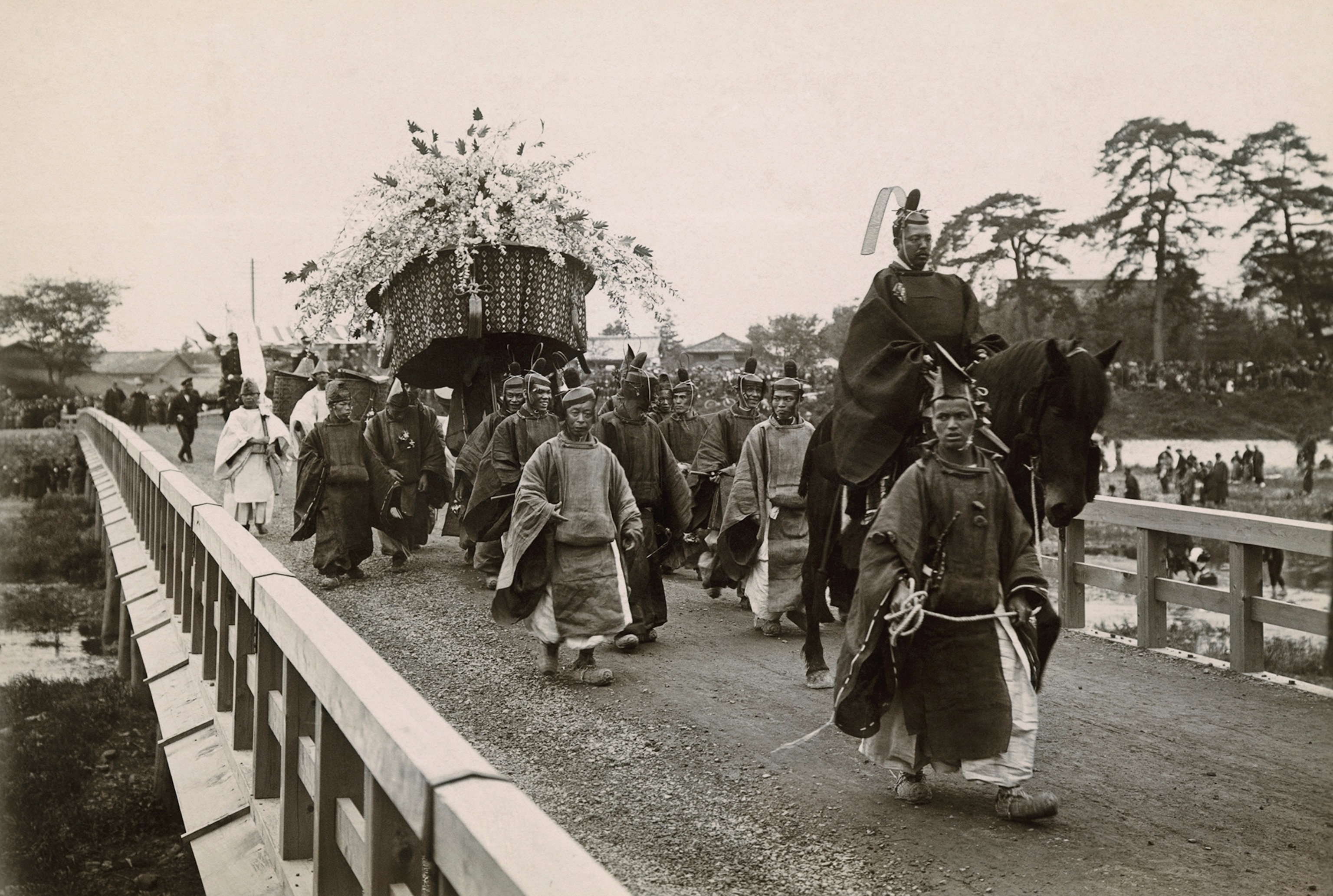 Ancient costumes are worn for Aoi Festival to honor Tokugawa Shoguns.The festival is held every year in honor of the Tokugawa Shoguns, who were the 250 years of the de facto ruling power in Japan. “The “aoi” or wild ginger leaf, appears on the crest of the Tokugawa family.