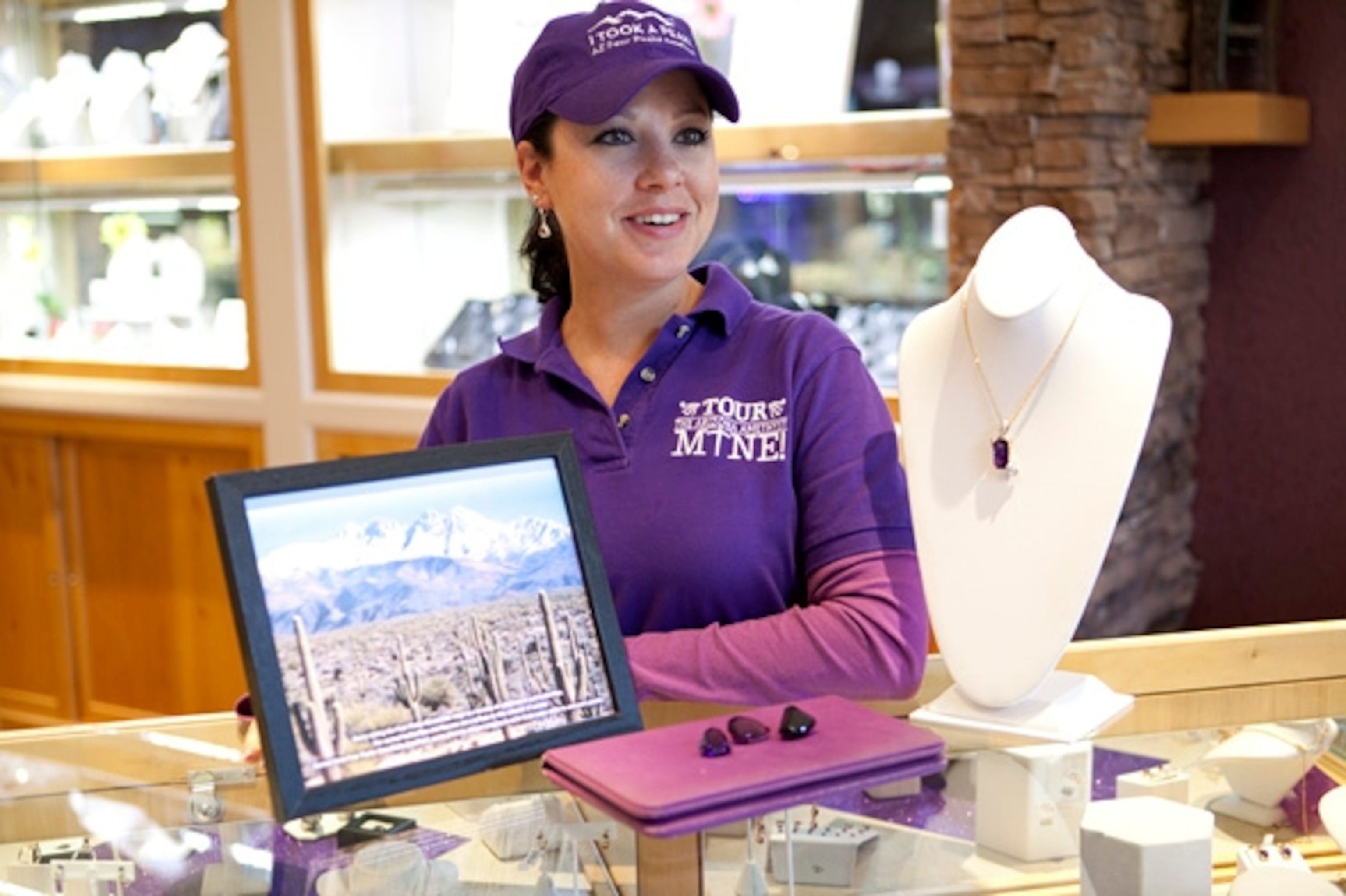 Stephenie Bjorkman shows me a photo of Four Peaks mine prior to our trip. (Photograph by Shannon Switzer)