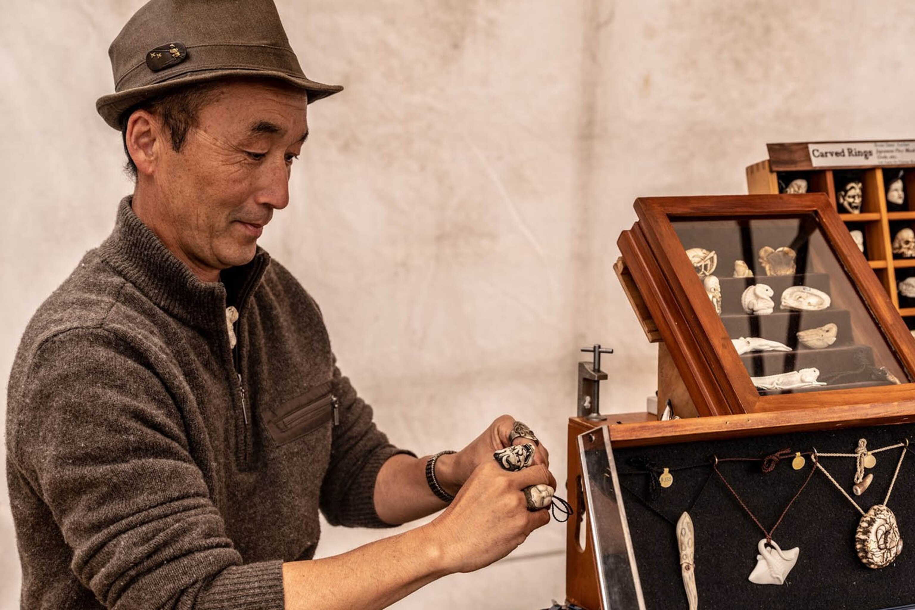 New Zealand, Portraits