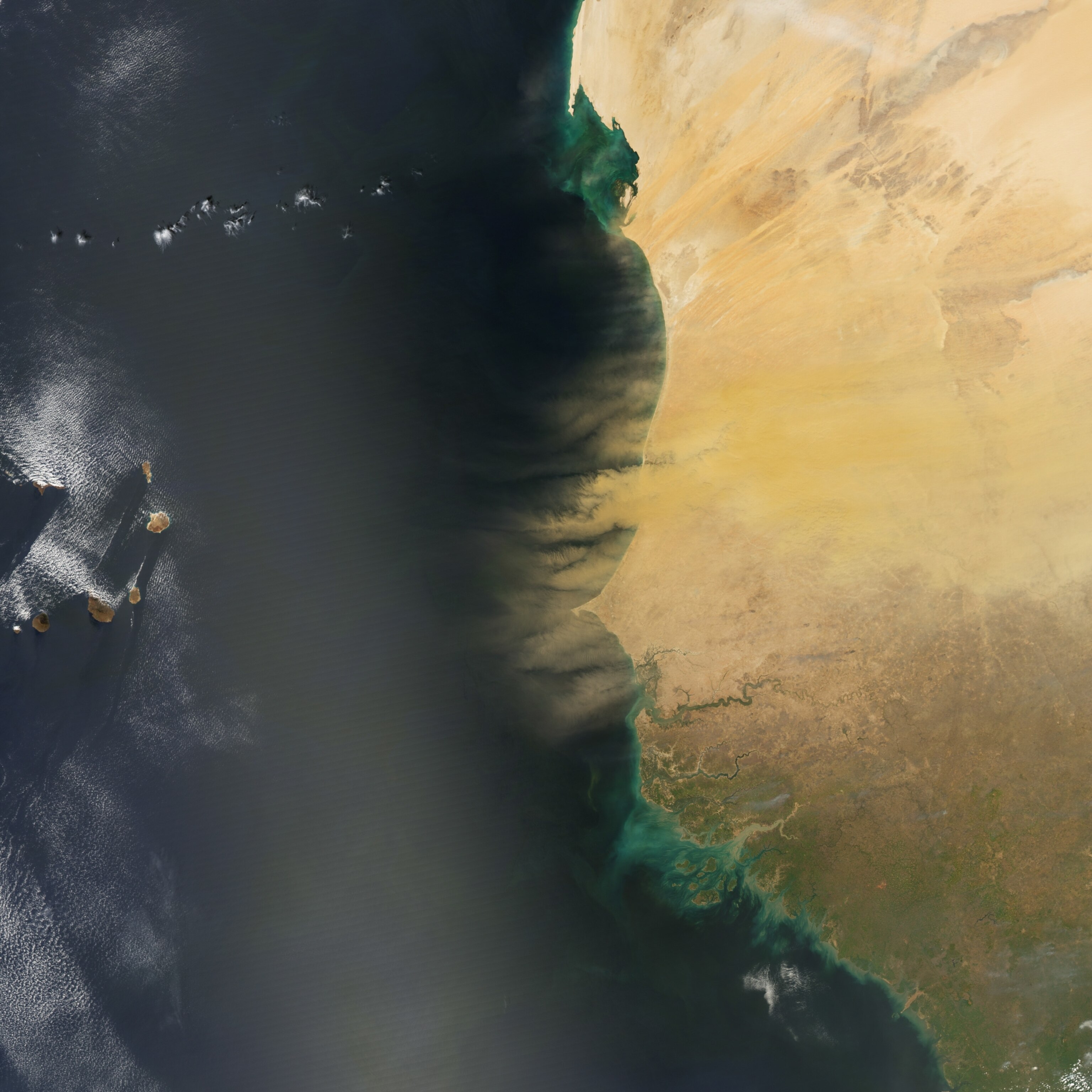 dust plumes over Africa's west coast