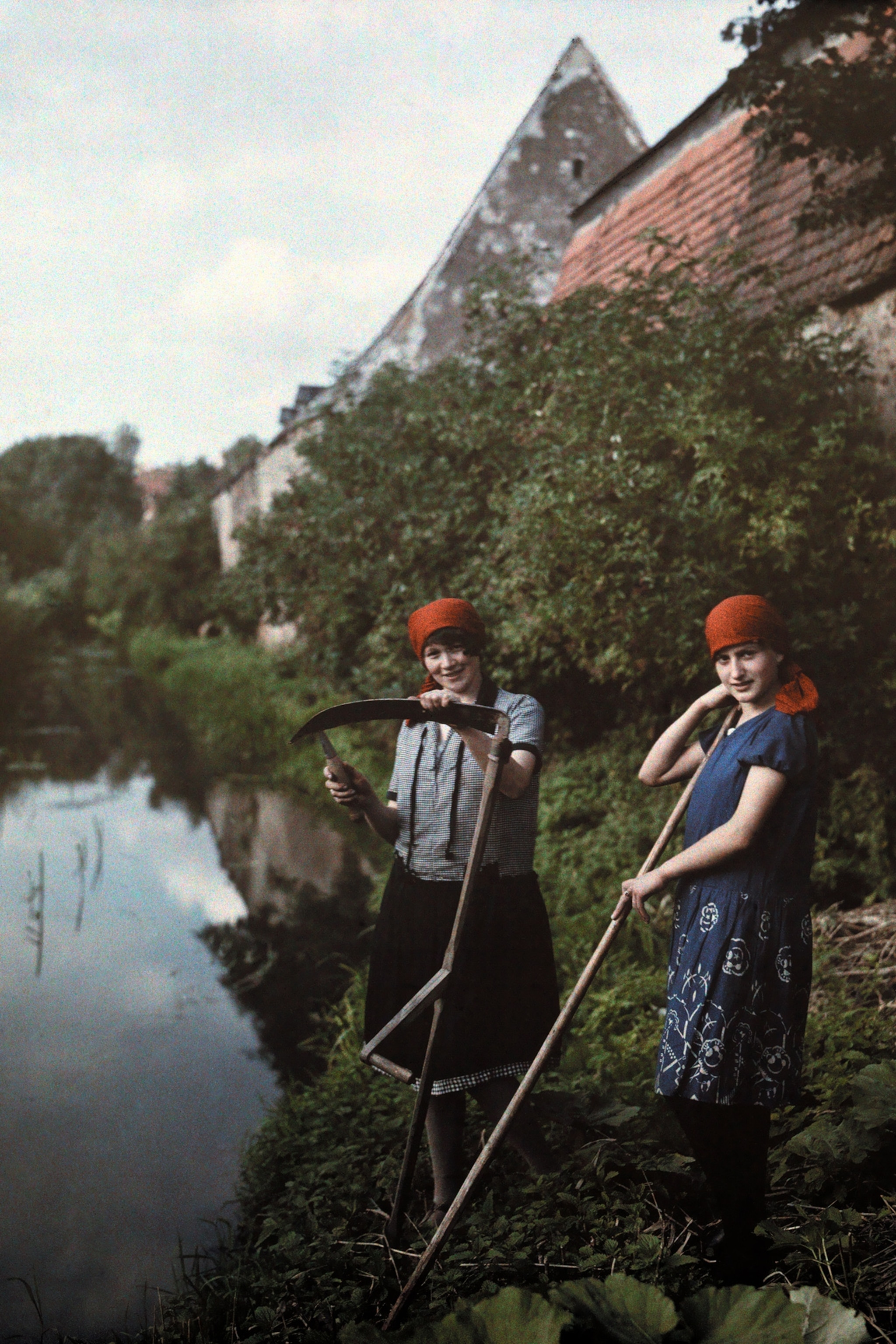 These 18 Autochrome Photos Will Transport You to Another Era