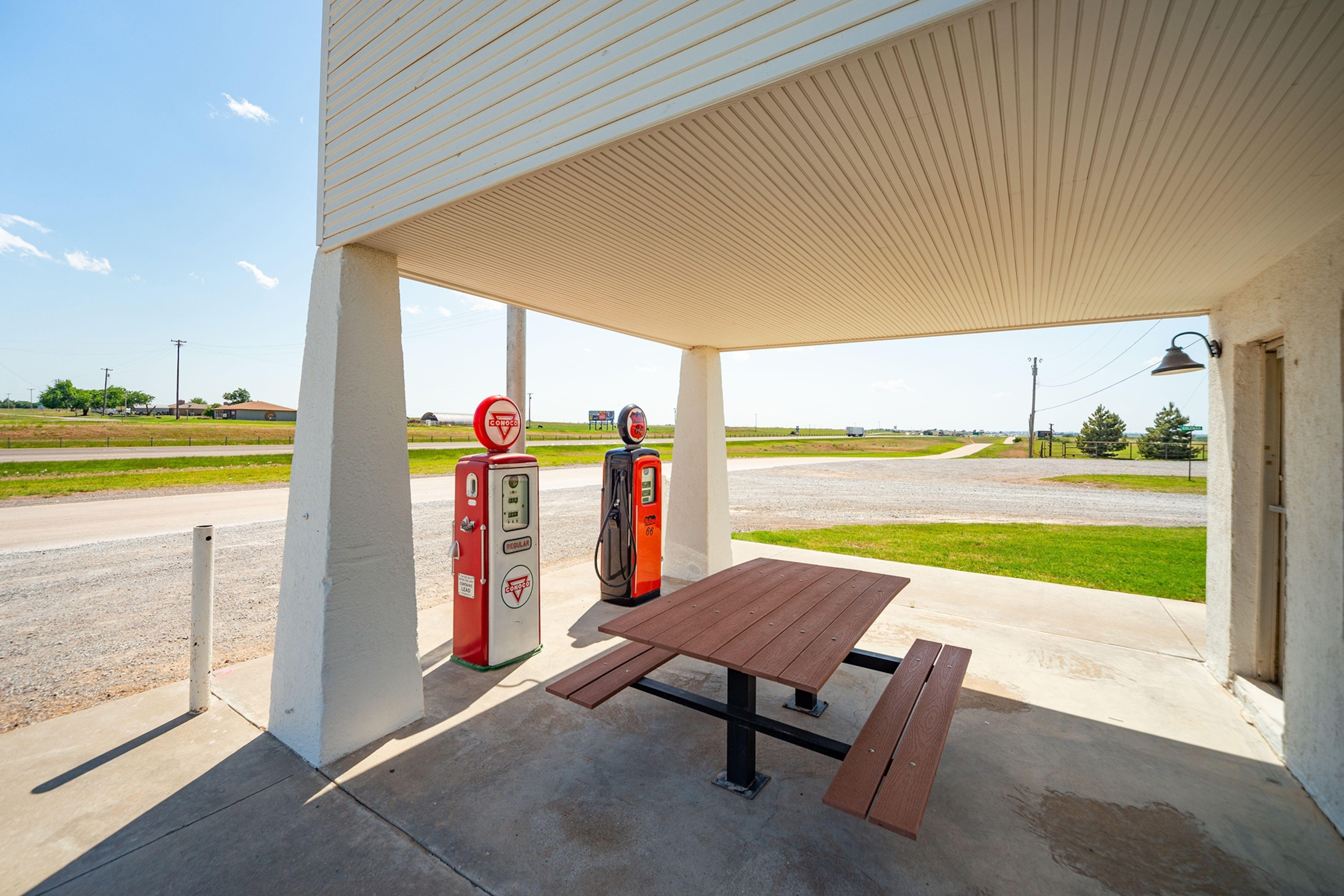 Lucille's historic highway gas station, also known as Provine service station, a restored service station on Route 66, Hydro, Oklahoma, USA.