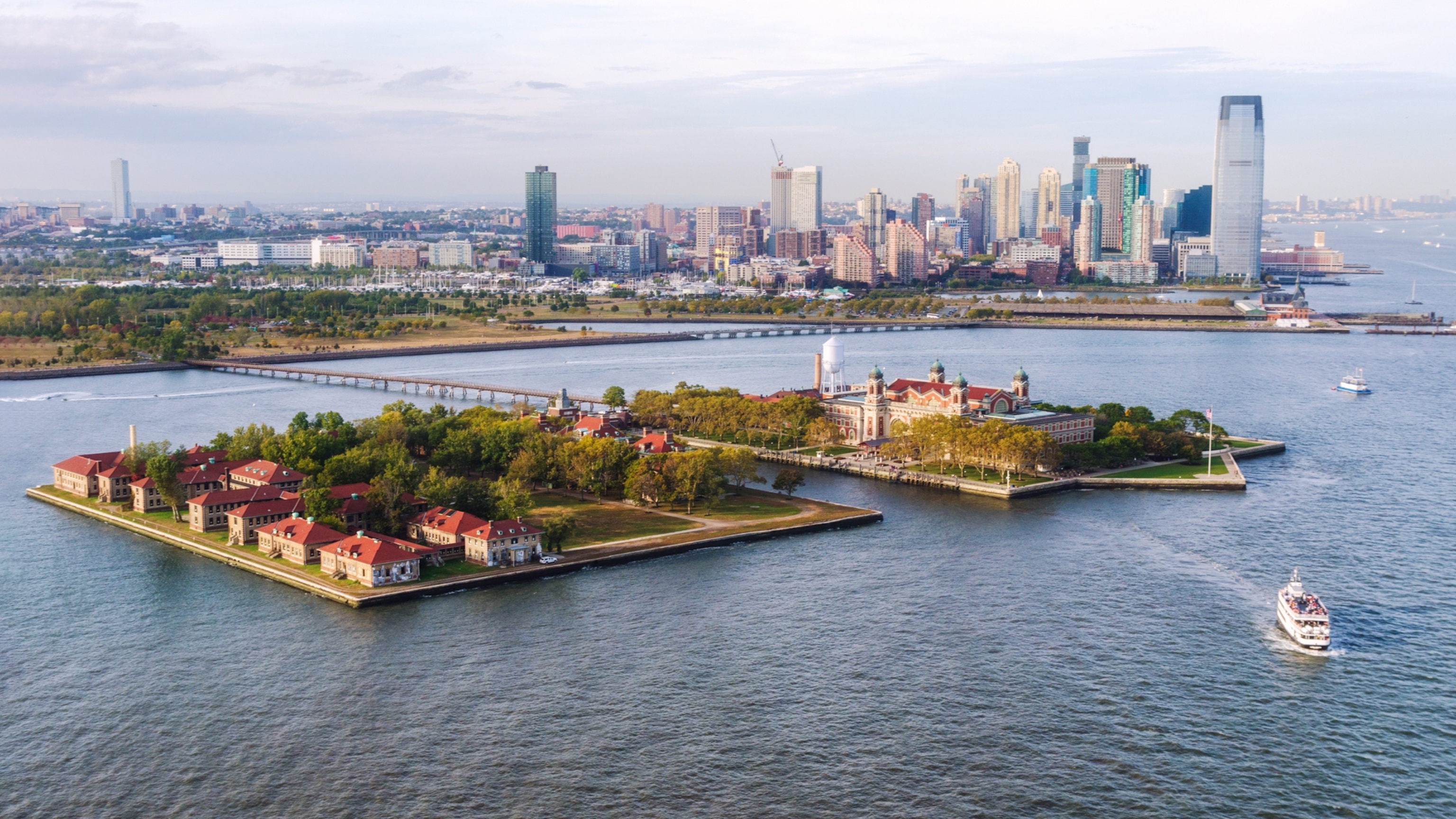 How to spend a weekend in Jersey City—NYC’s colorful neighbor