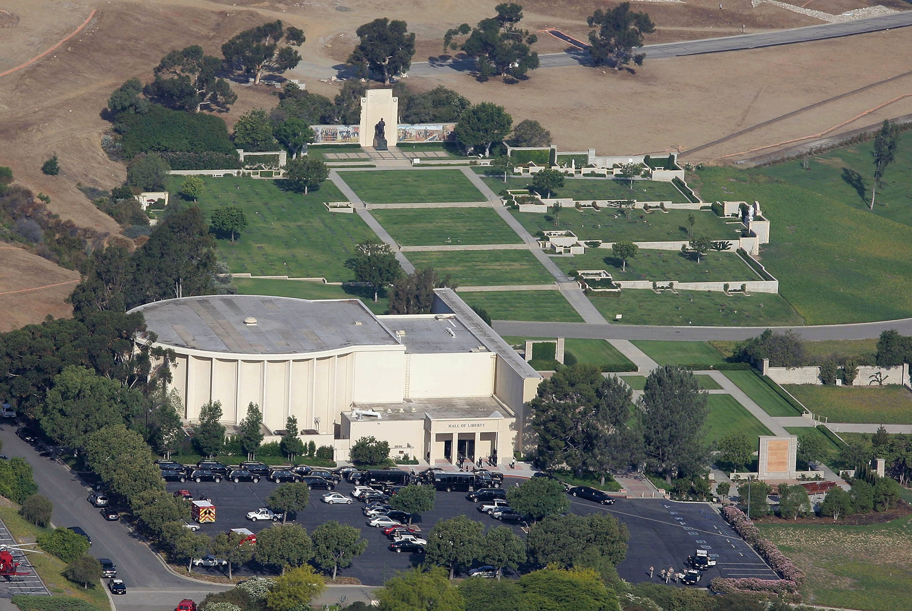 Forest Lawn cemetery