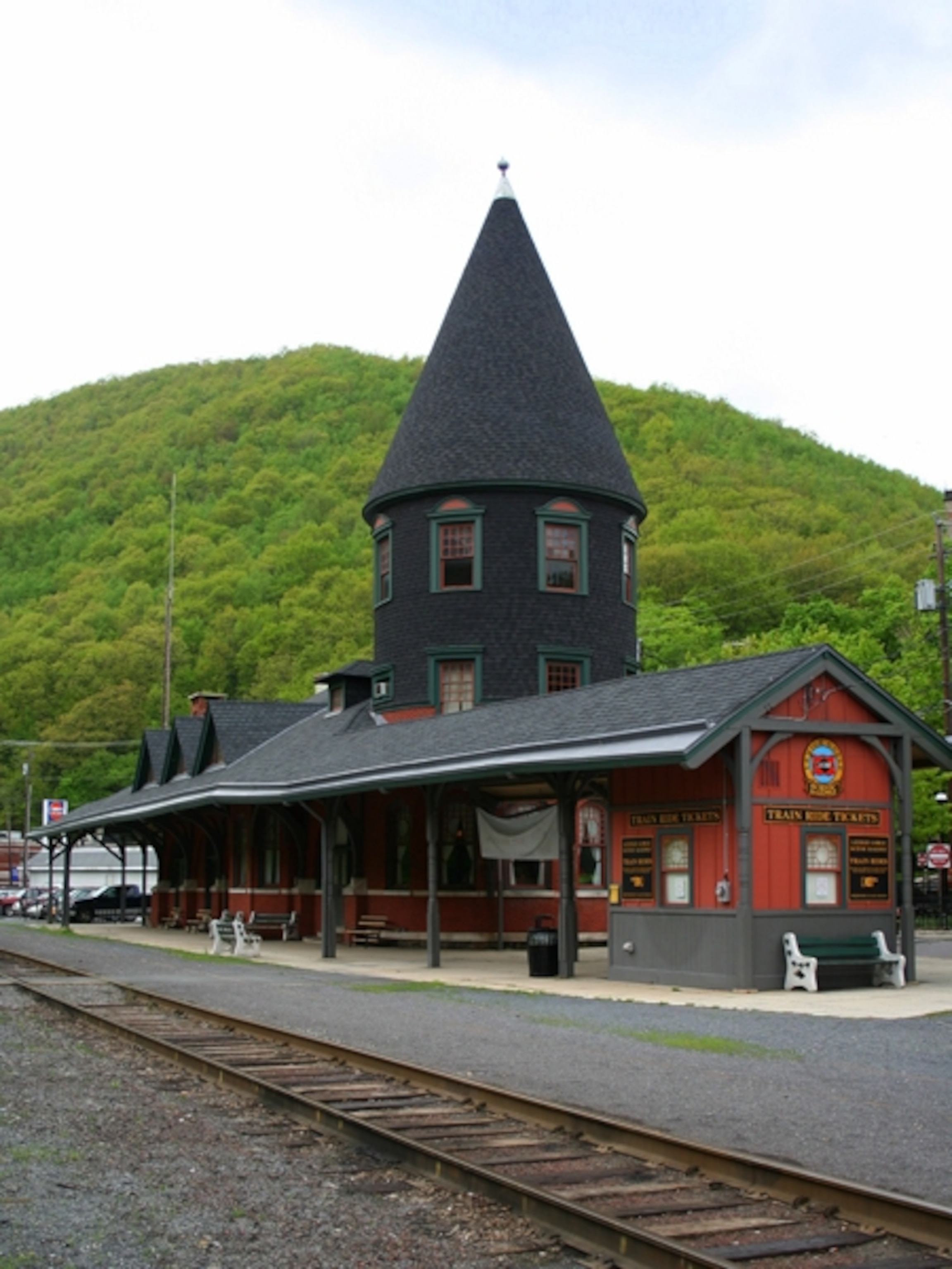 Train passing a station