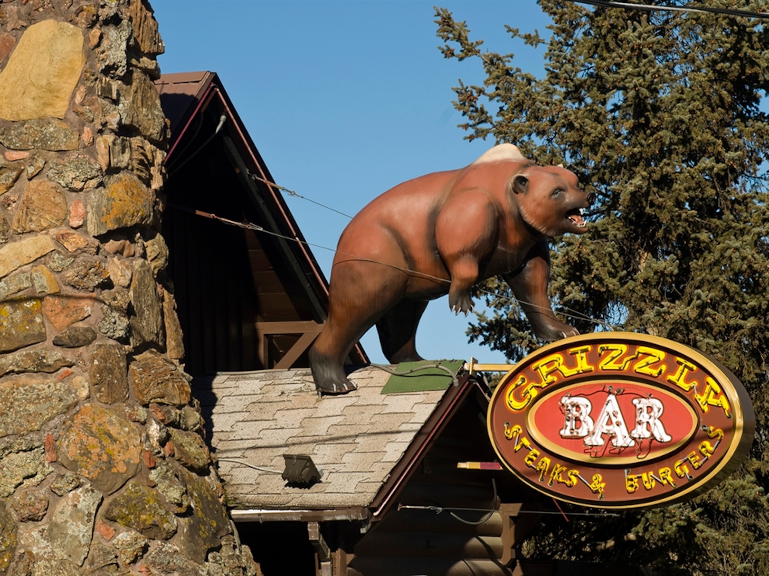 the Montana Grizzly Bar and Restaurant, Roscoe, Montana