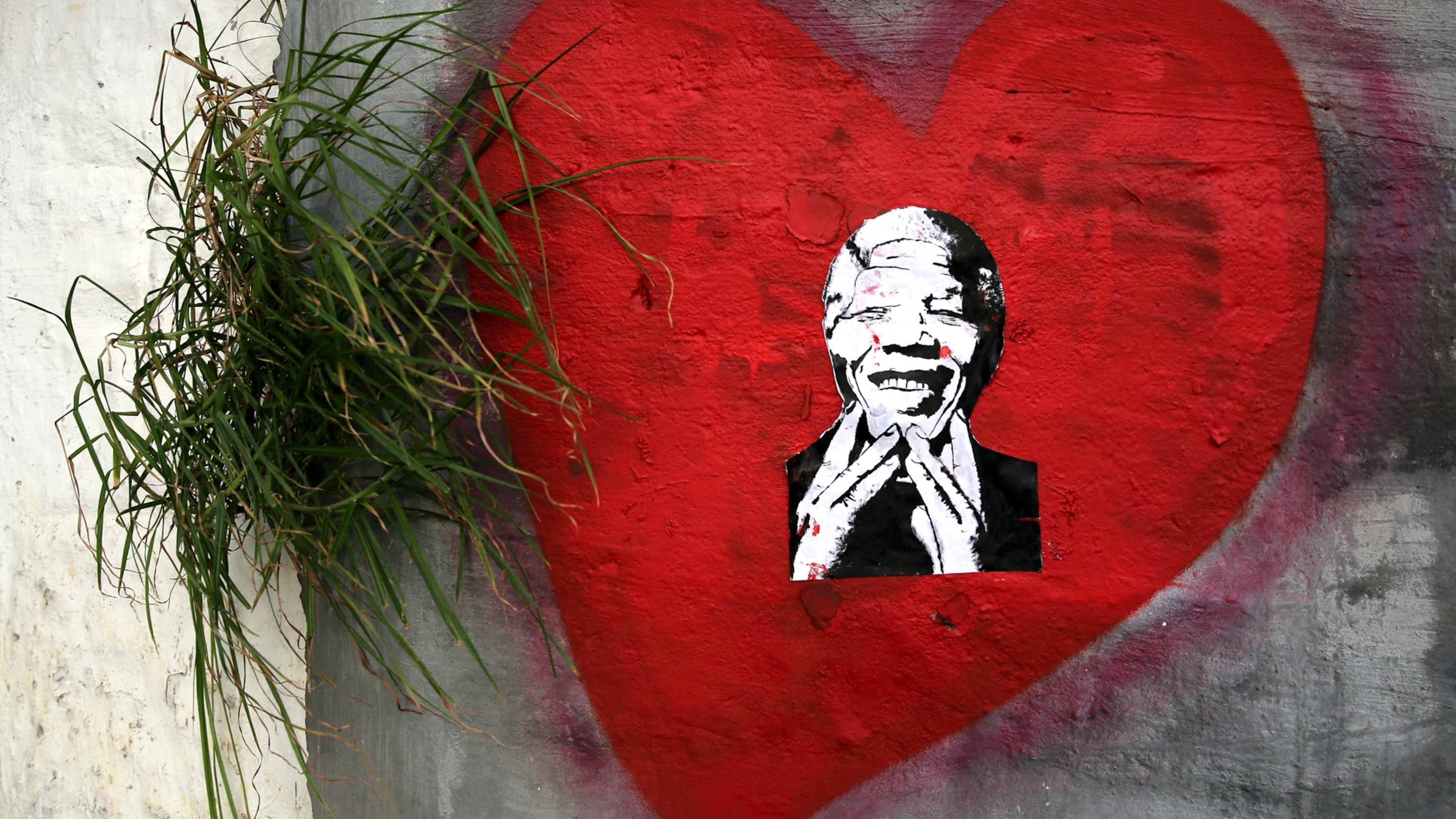 The Mandela effect tricks our brains with false memories. Is AI making it worse?