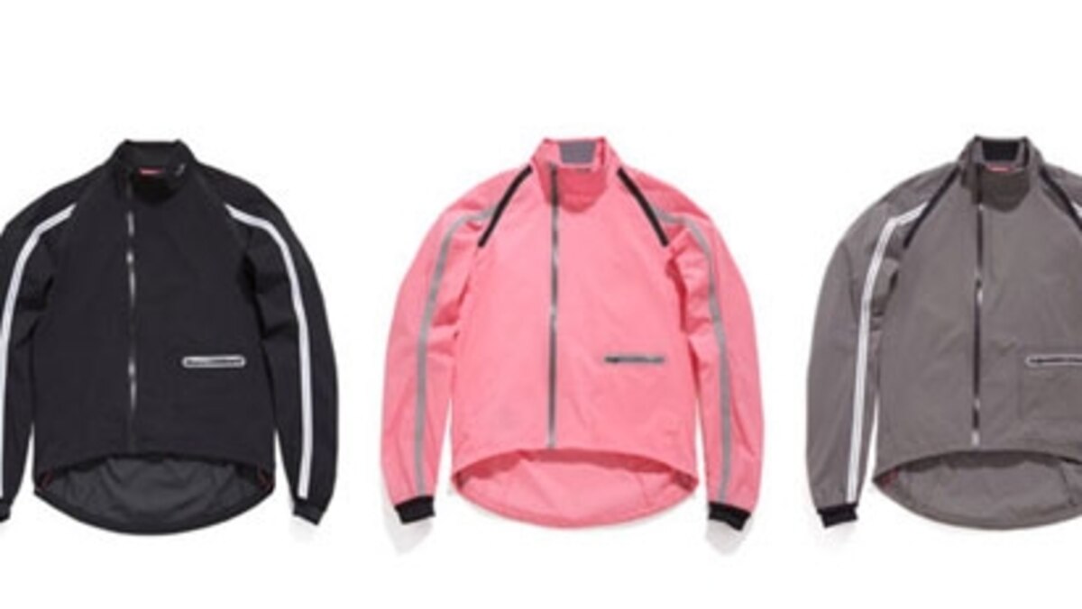 Rapha Stowaway Jacket 初期モデル Gear Crush: Near-Perfect Rapha Stowaway Cycling Jacket | National