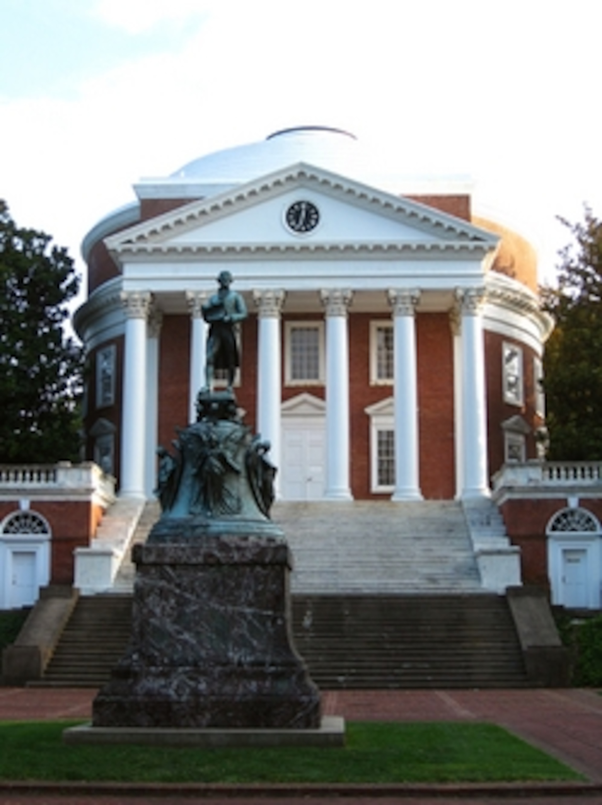 UVA_jefferson_statue.jpg