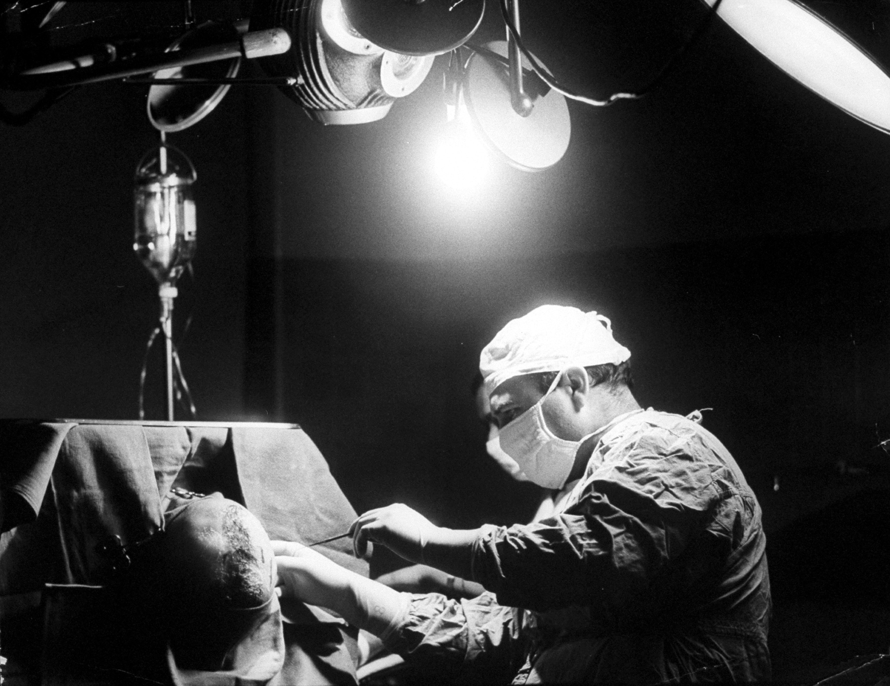 Northeast blackout picture - brain surgery at St. Vincent’s Hospital, New York City, during the 1965 Northeast blackout