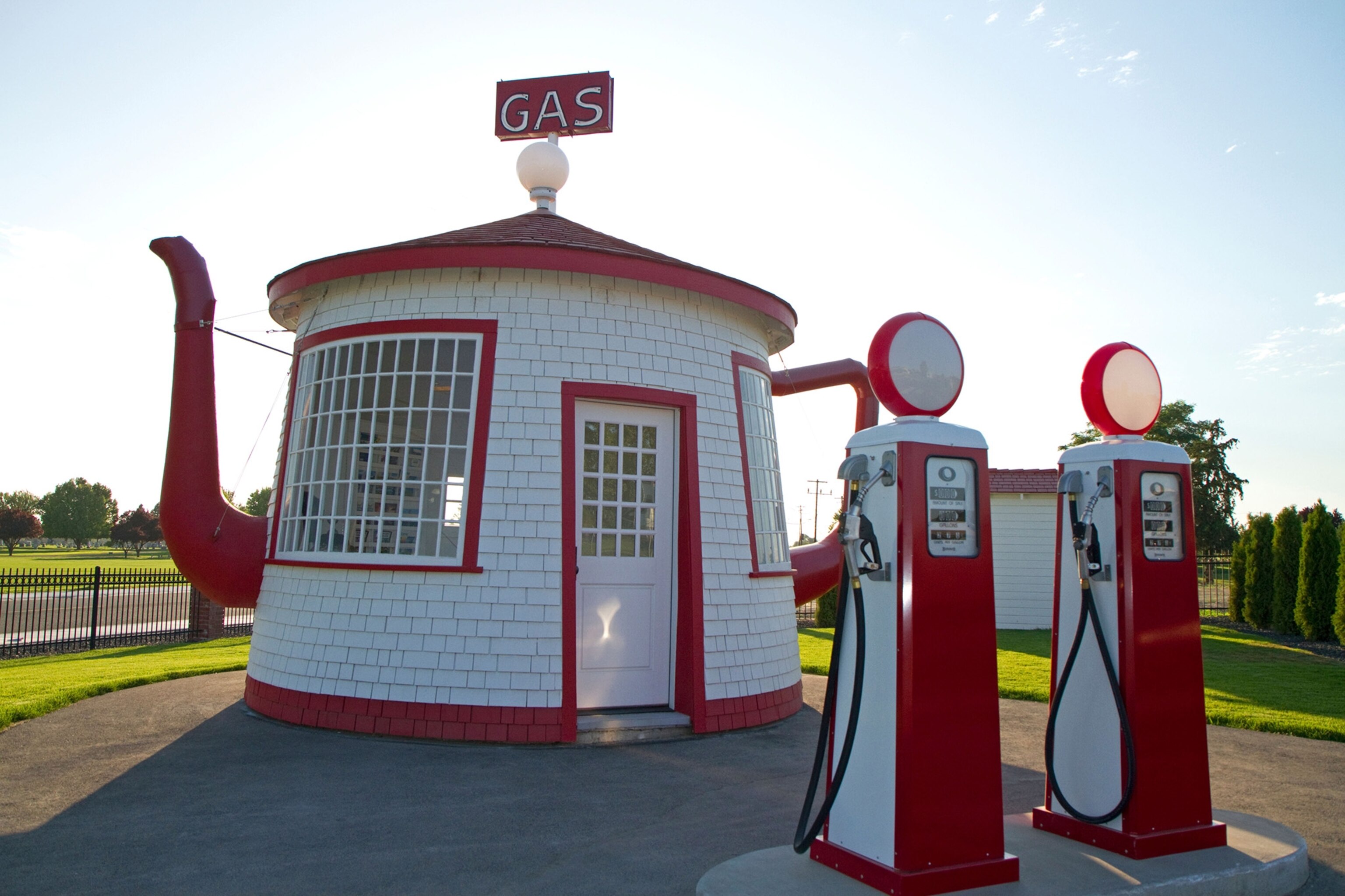 Teapot Dome Service Station
