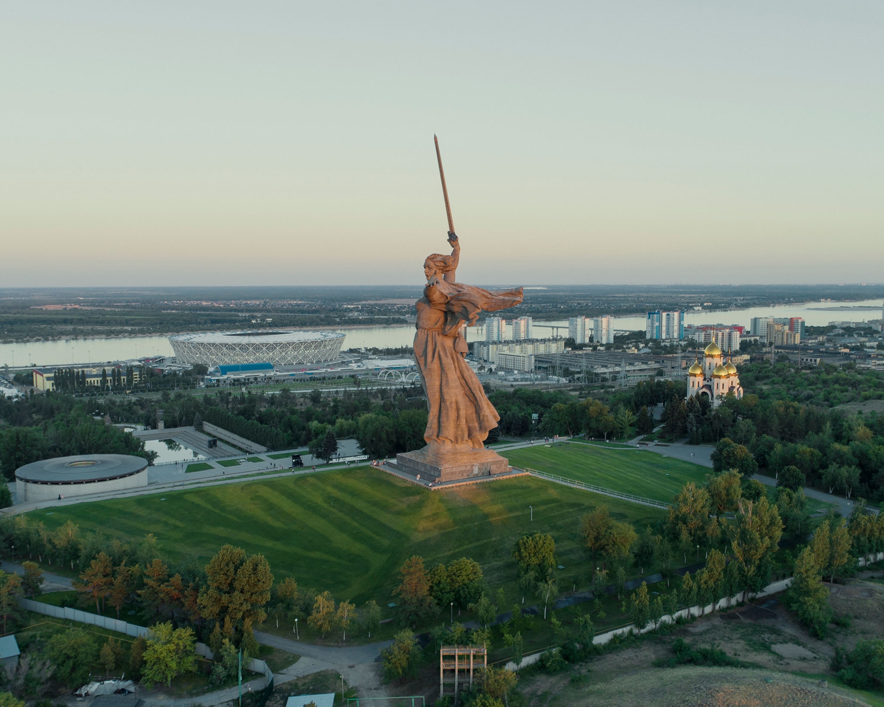 life along the Volga River